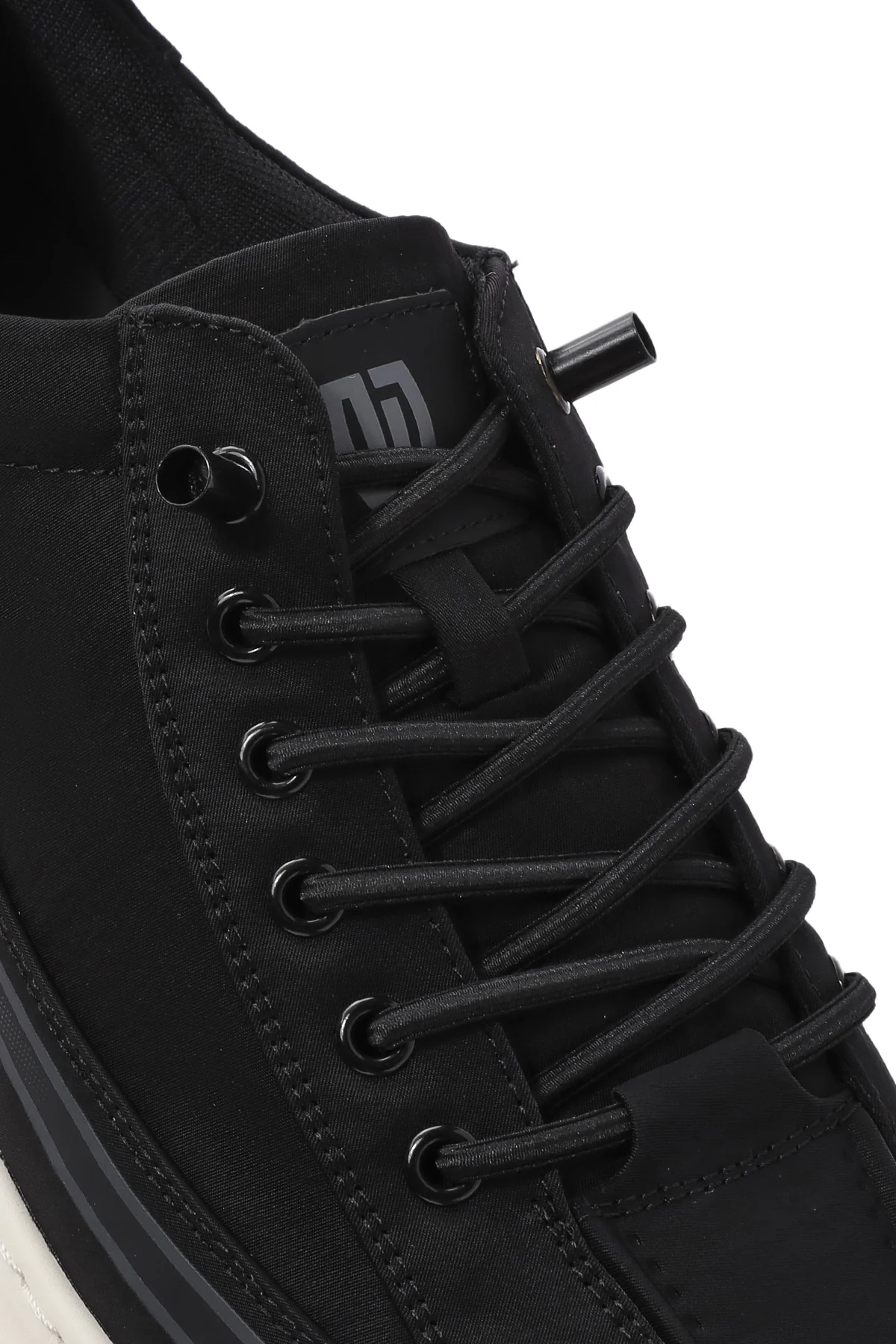 Erkek Siyah Bağcıklı Kalın Tabanlı Kumaş Sneaker - Image 9