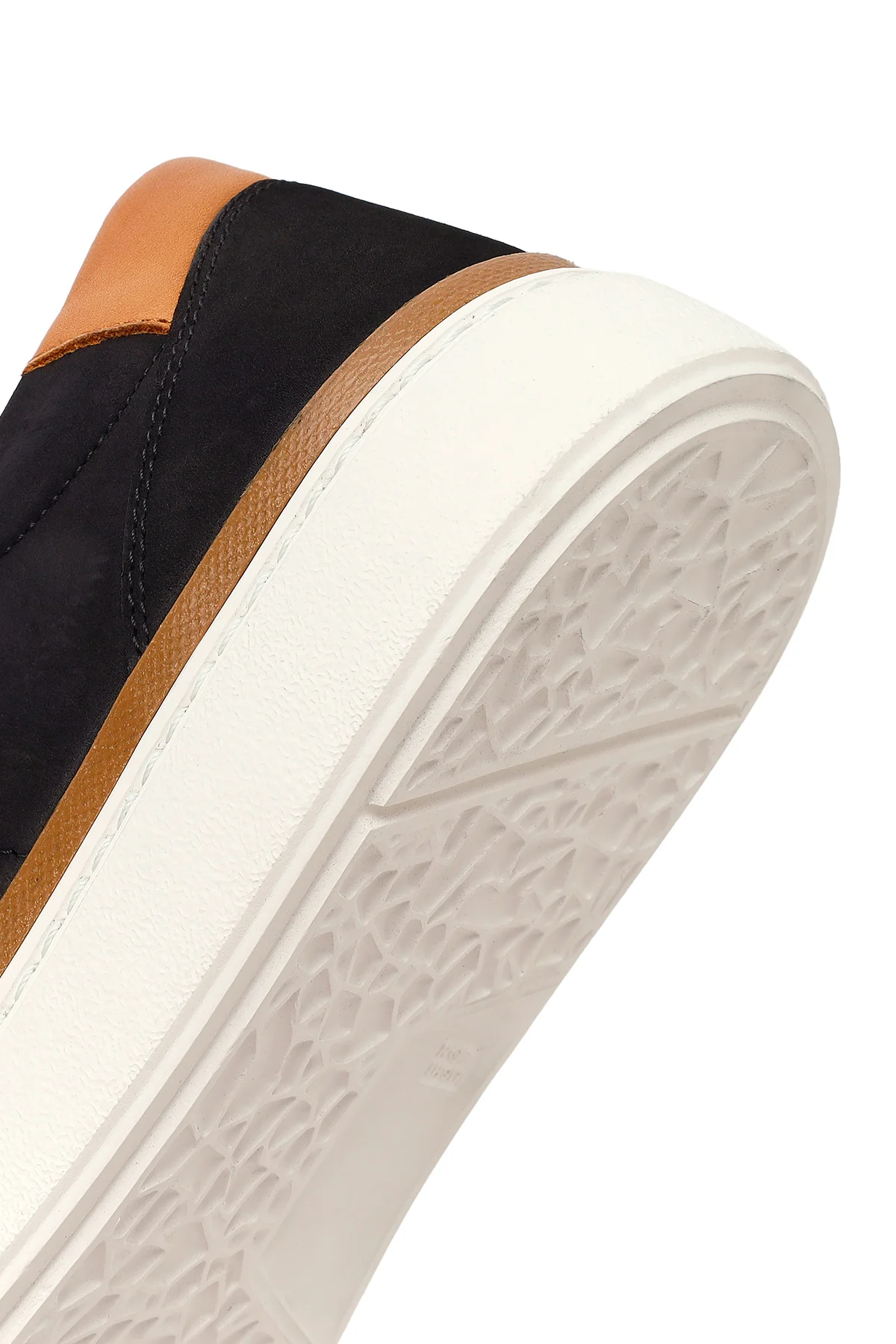 Erkek Siyah Bağcıklı Kalın Tabanlı Nubuk Deri Sneaker - Image 8