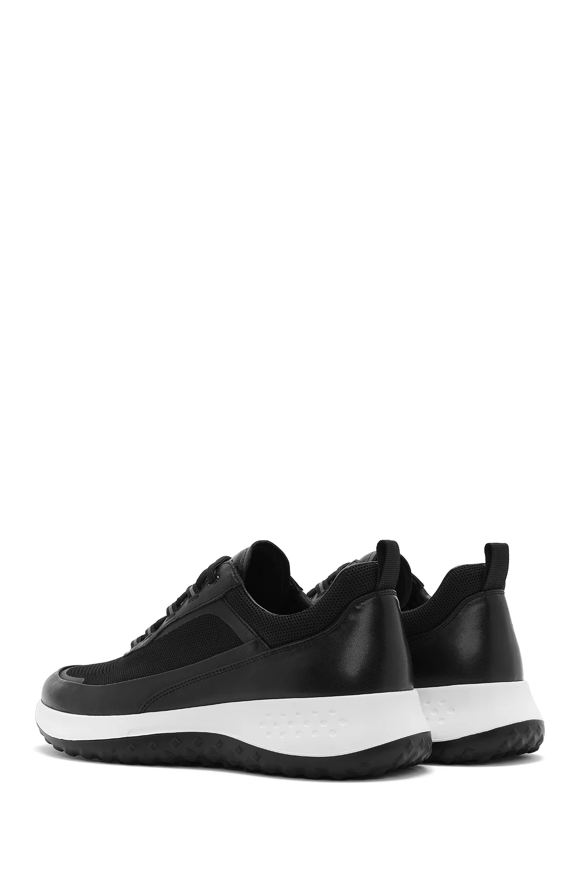 Erkek Siyah Bağcıklı Kalın Tabanlı Sneaker - Image 5