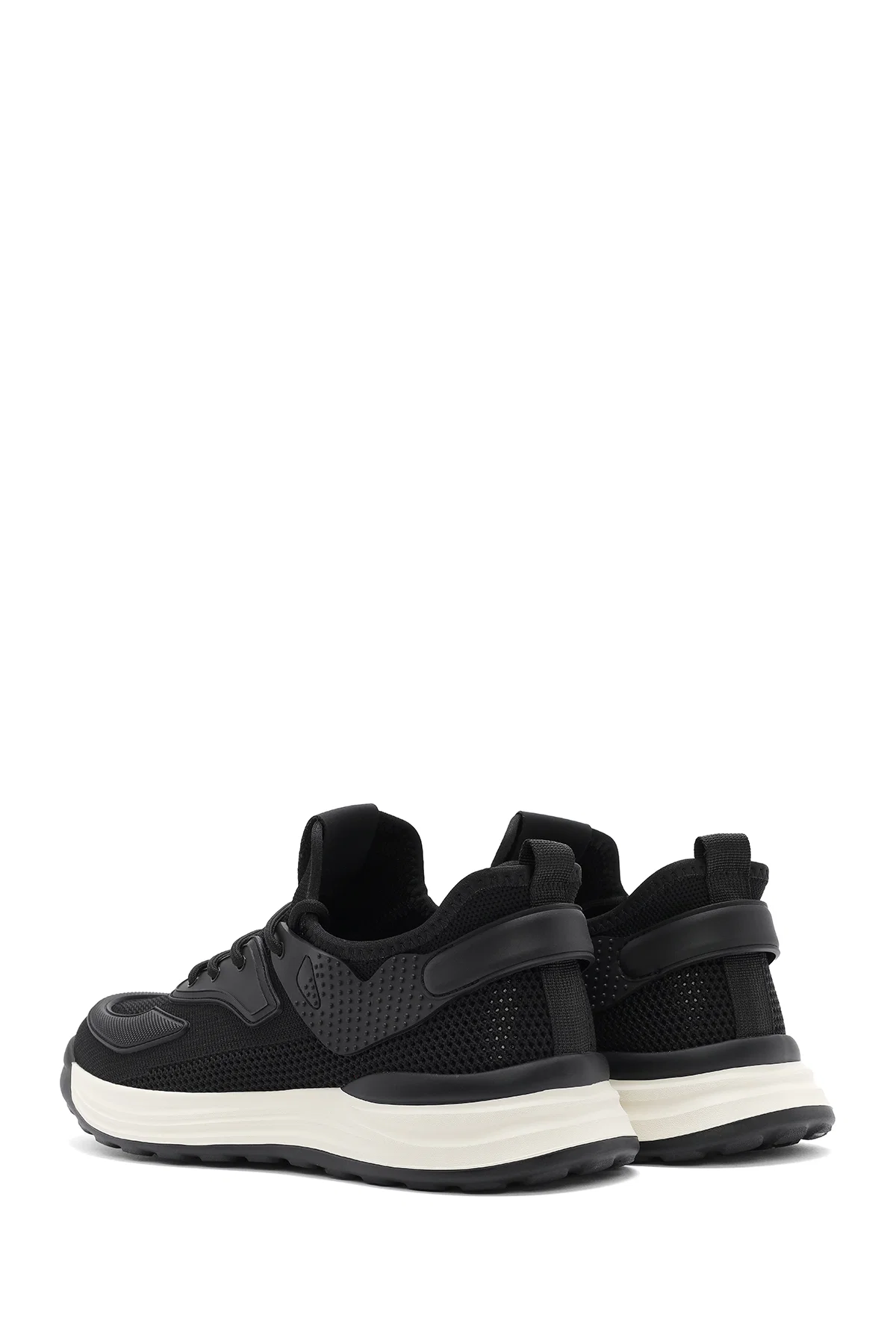 Erkek Siyah Bağcıklı Kalın Tabanlı Sneaker - Image 6