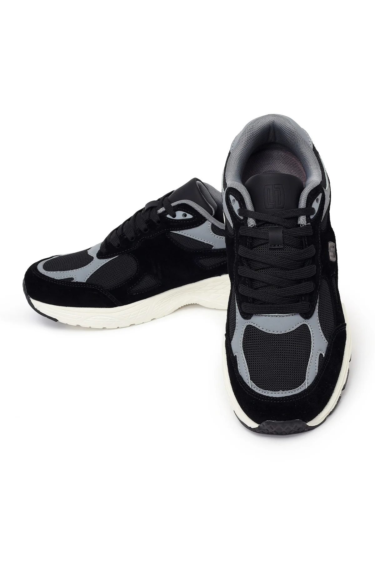 Erkek Siyah Bağcıklı Kalın Tabanlı Süet Deri Sneaker - Image 10