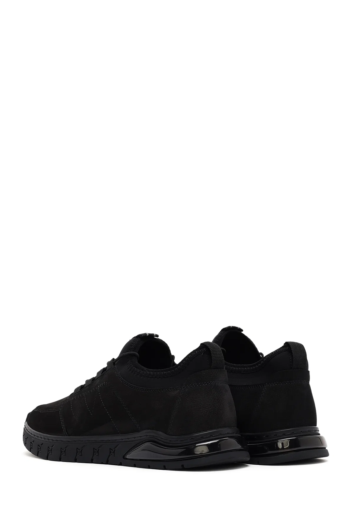 Erkek Siyah Bağcıklı Nubuk Deri Comfort Sneaker - Image 5