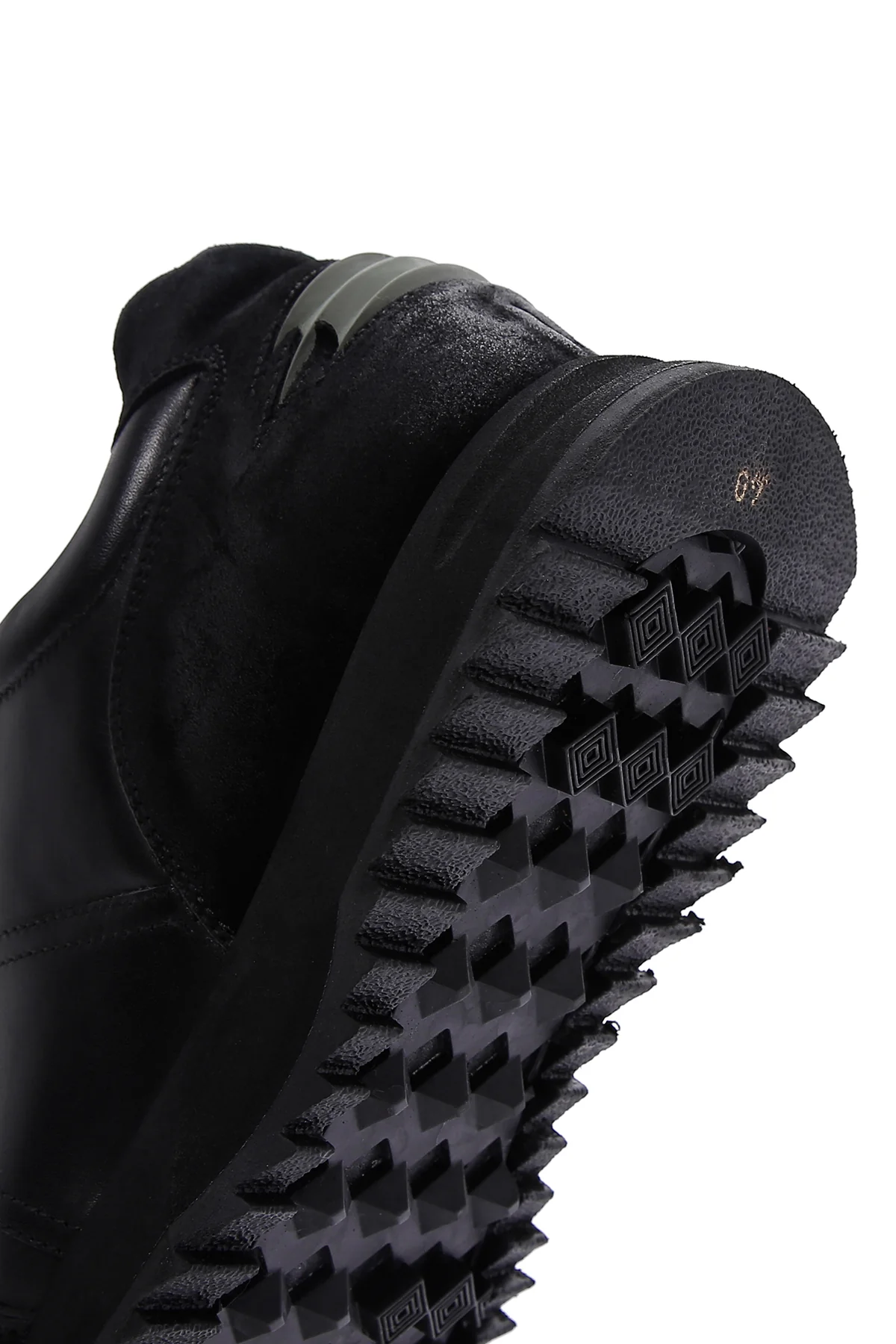 Erkek Siyah Deri Süet Detaylı Sneaker - Image 8