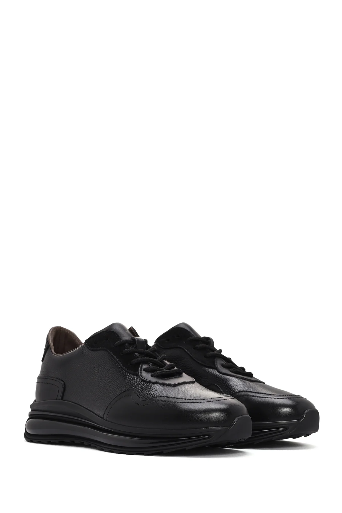 Erkek Siyah Kalın Tabanlı Bağcıklı Deri Casual Sneaker - Image 3