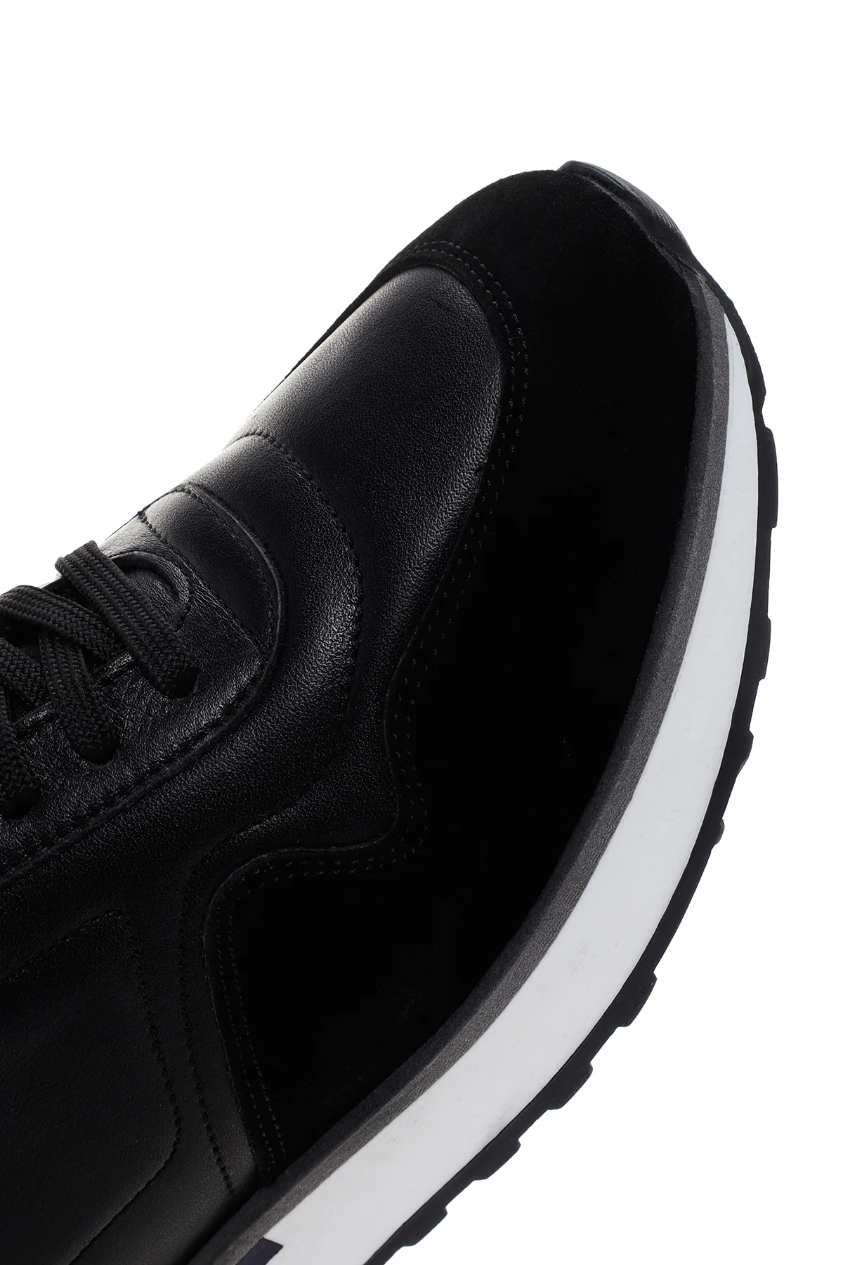 Erkek Siyah Kalın Tabanlı Bağcıklı Deri Casual Sneaker - Image 9