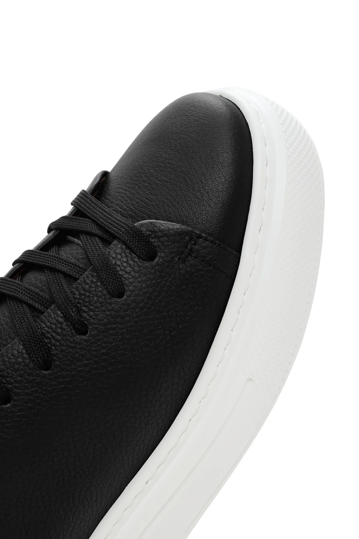 Erkek Siyah Kalın Tabanlı Bağcıklı Deri Sneaker - Image 9