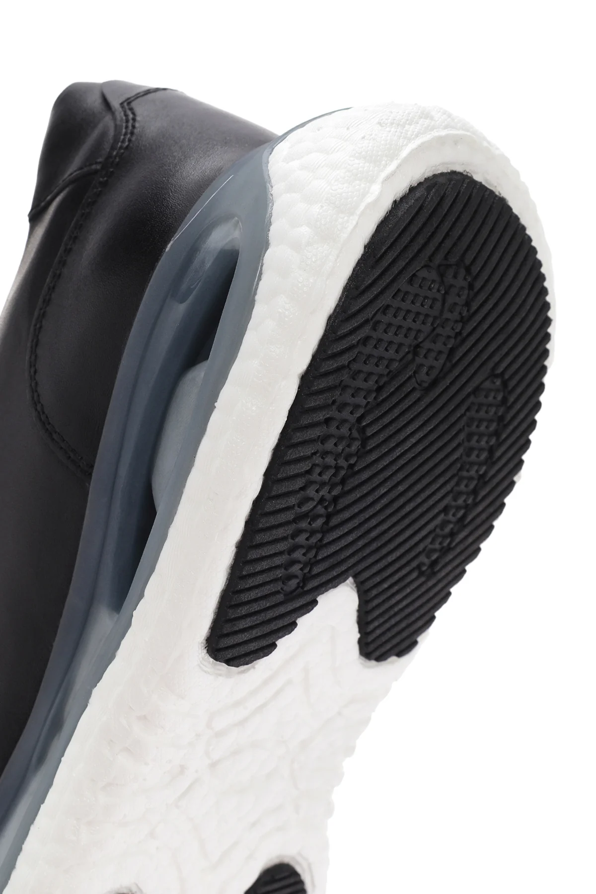 Erkek Siyah Kalın Tabanlı Bağcıklı Deri Sneaker - Image 8