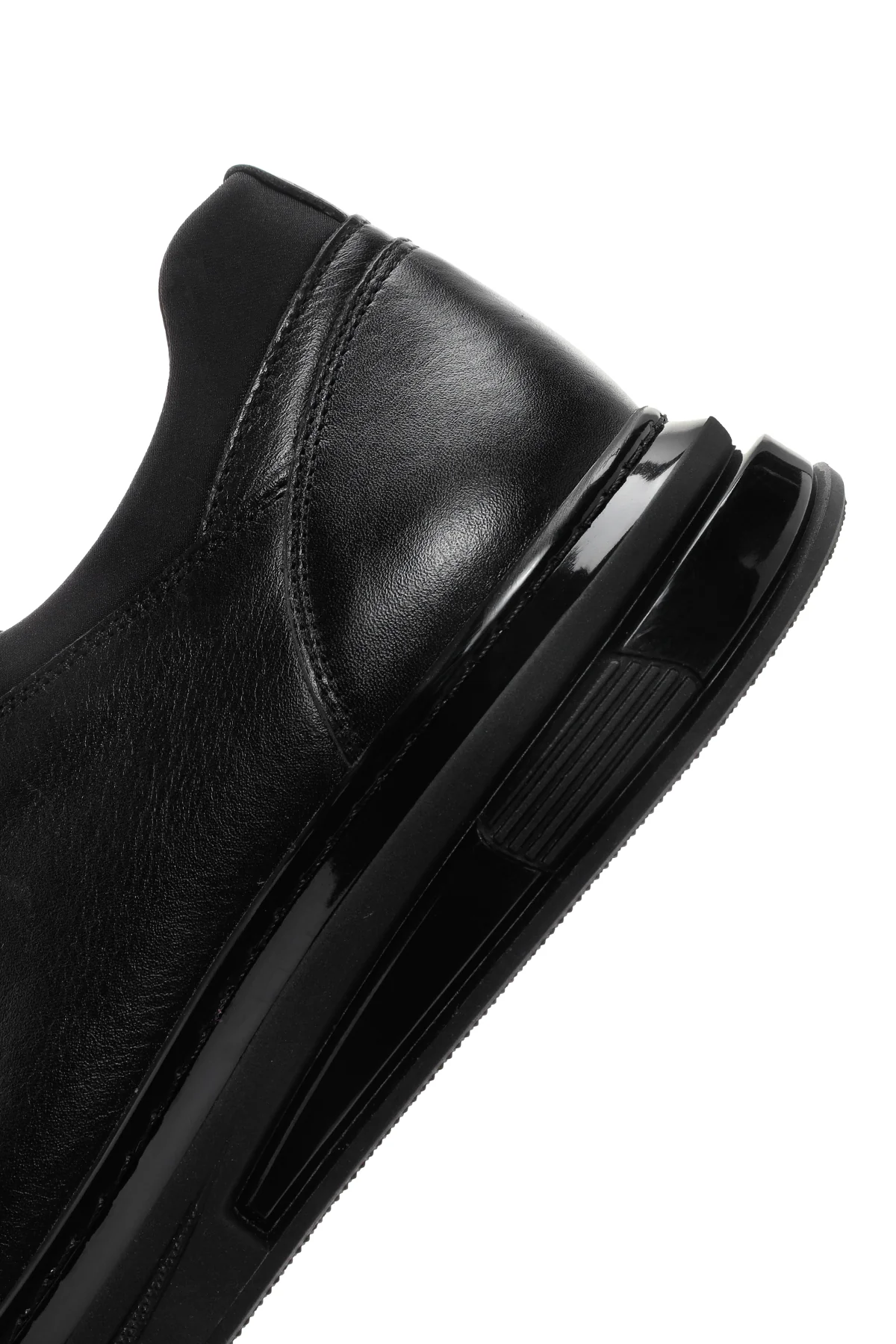 Erkek Siyah Kalın Tabanlı Bağcıklı Deri Sneaker - Image 7