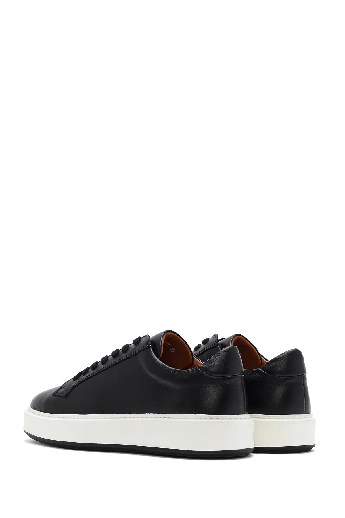 Erkek Siyah Kalın Tabanlı Bağcıklı Deri Sneaker - Image 5