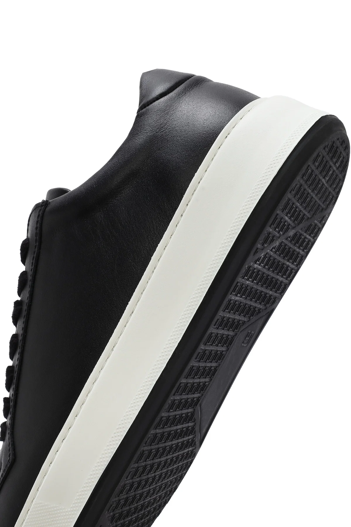 Erkek Siyah Kalın Tabanlı Bağcıklı Deri Sneaker - Image 8