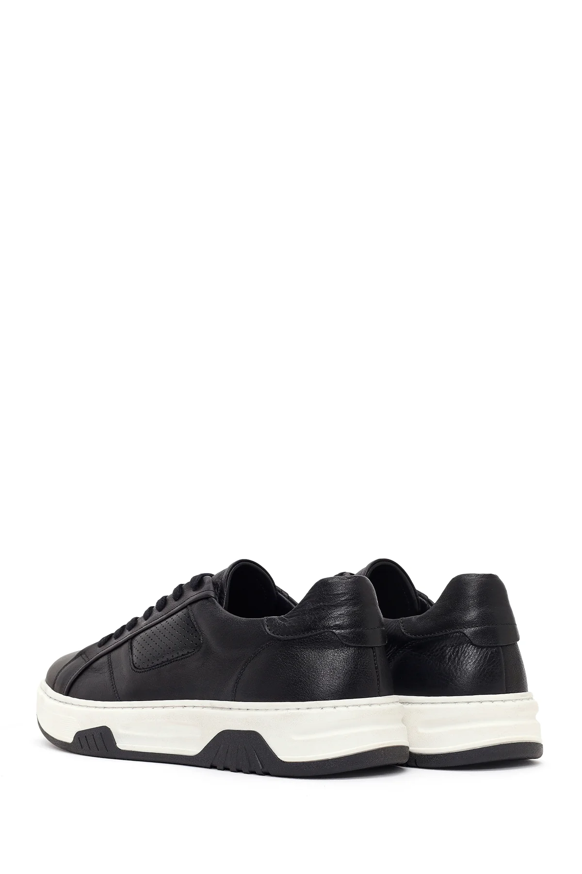 Erkek Siyah Kalın Tabanlı Bağcıklı Deri Sneaker - Image 6