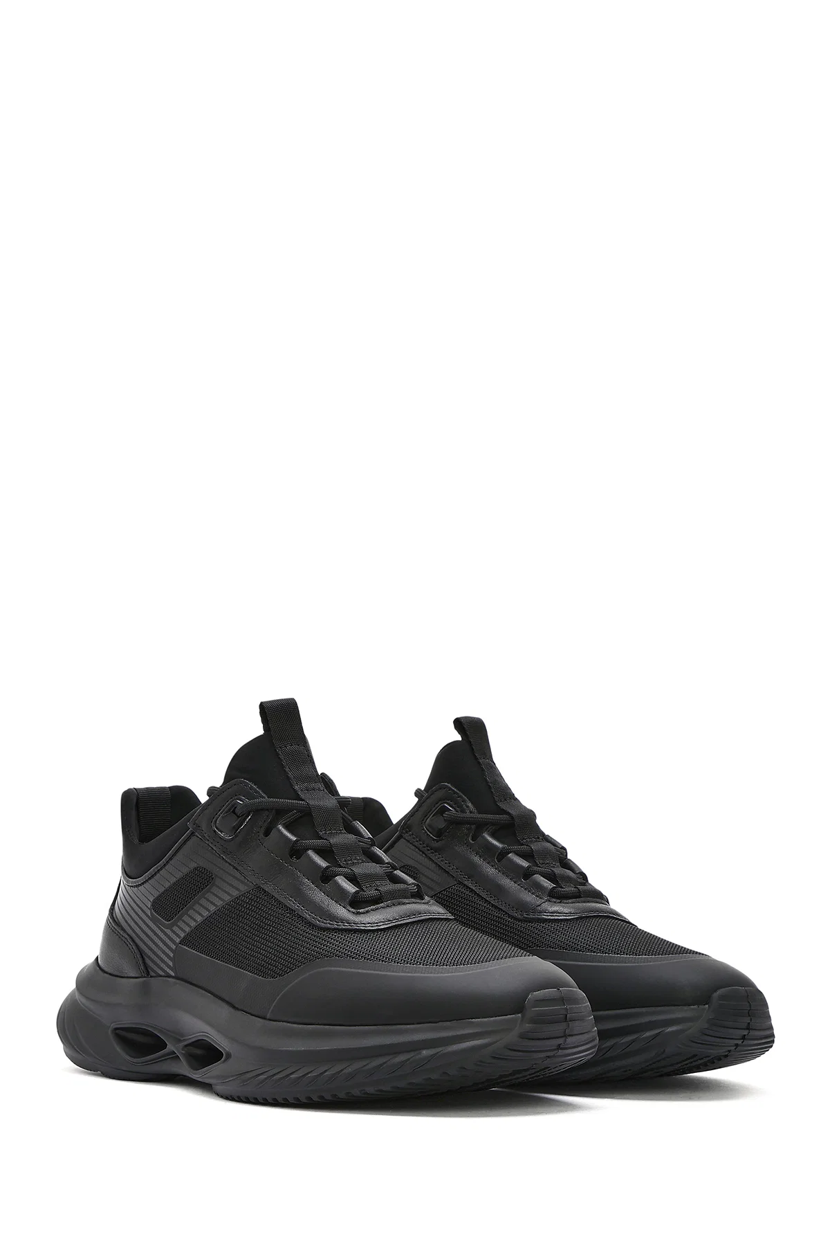 Erkek Siyah Kalın Tabanlı Bağcıklı Kumaş Sneaker - Image 3