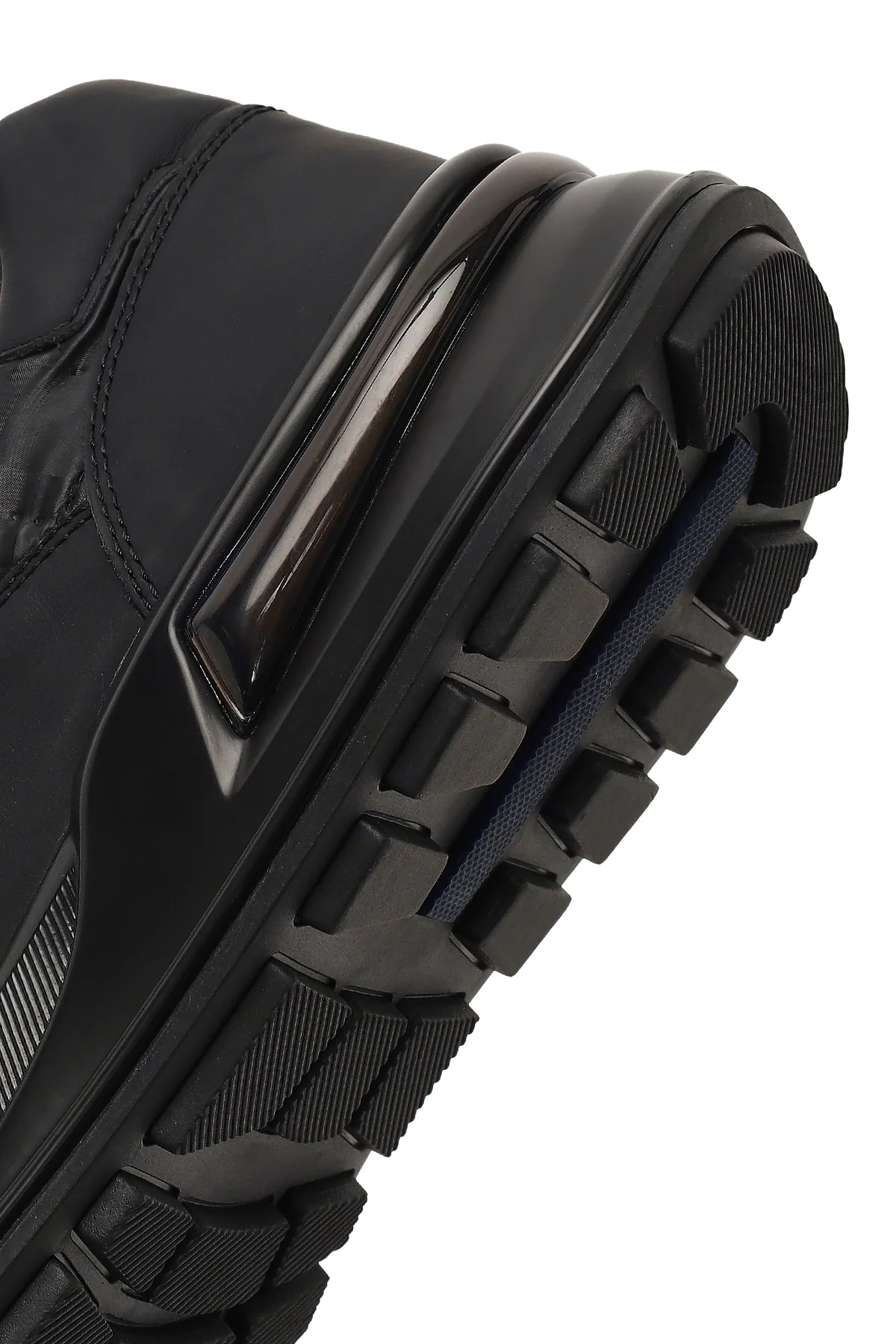 Erkek Siyah Kalın Tabanlı Deri Sneaker - Image 8