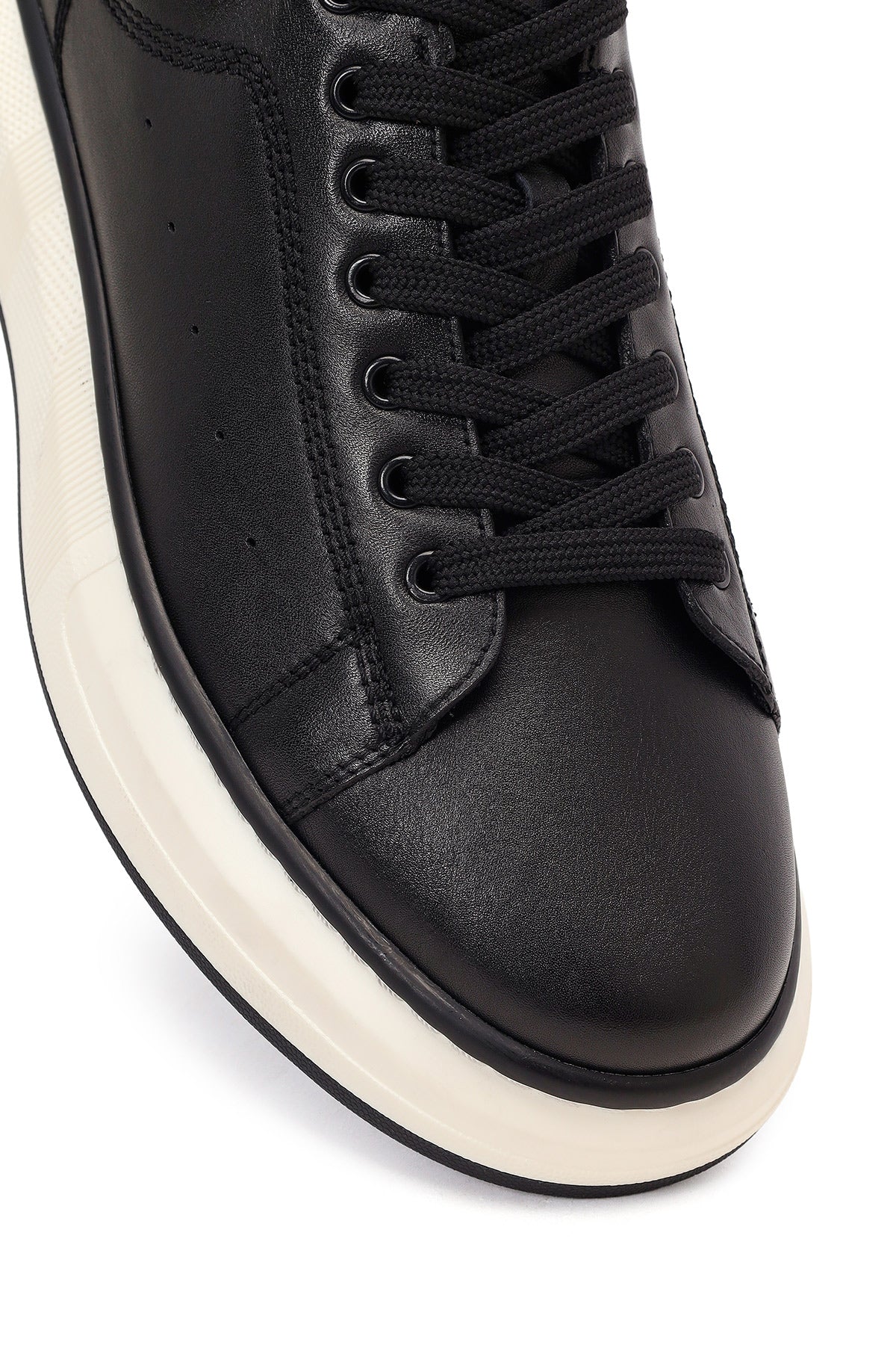 Erkek Siyah Kalın Tabanlı Deri Sneaker - Image 9