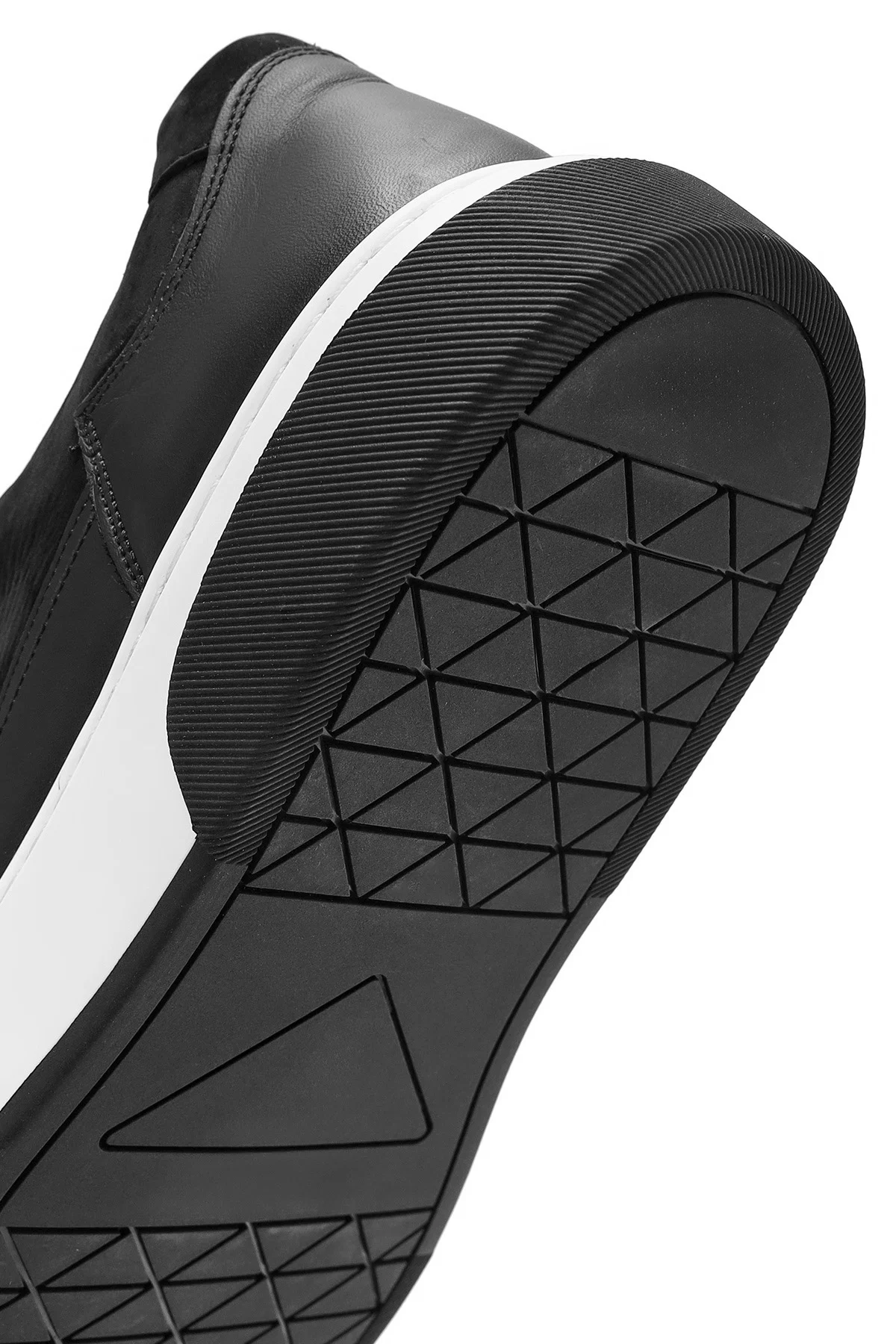 Erkek Siyah Kalın Tabanlı Süet Deri Sneaker - Image 8