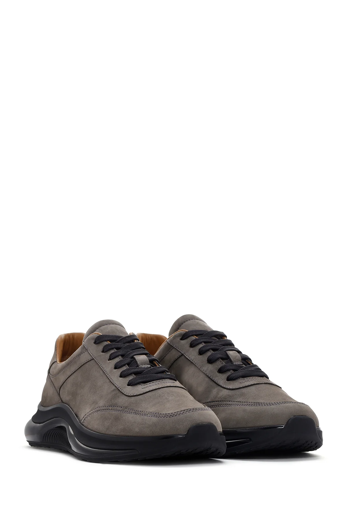 Erkek Siyah Koyu Gri Kalın Tabanlı Nubuk Deri Sneaker - Image 3
