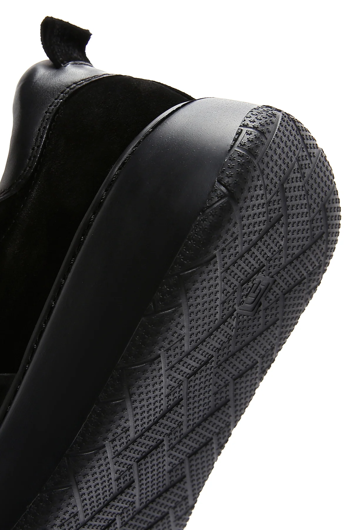 Erkek Siyah Süet Deri Kalın Tabanlı Sneaker - Image 8