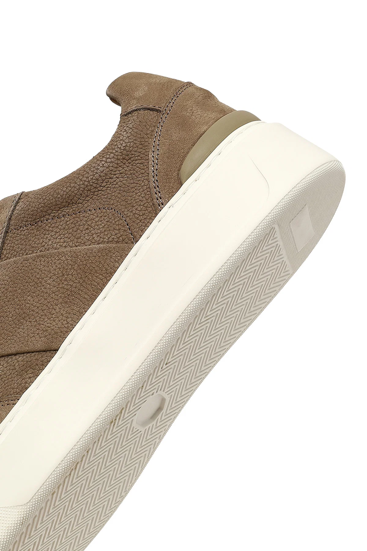 Erkek Vizon Bağcıklı Kalın Tabanlı Nubuk Deri Sneaker - Image 8