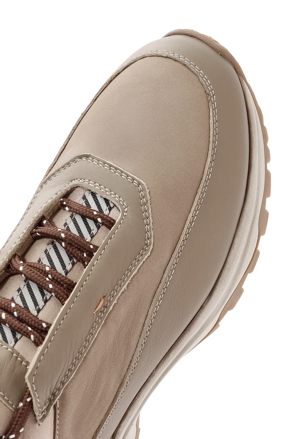 Erkek Vizon Bağcıklı Nubuk Deri Sneaker - Image 9