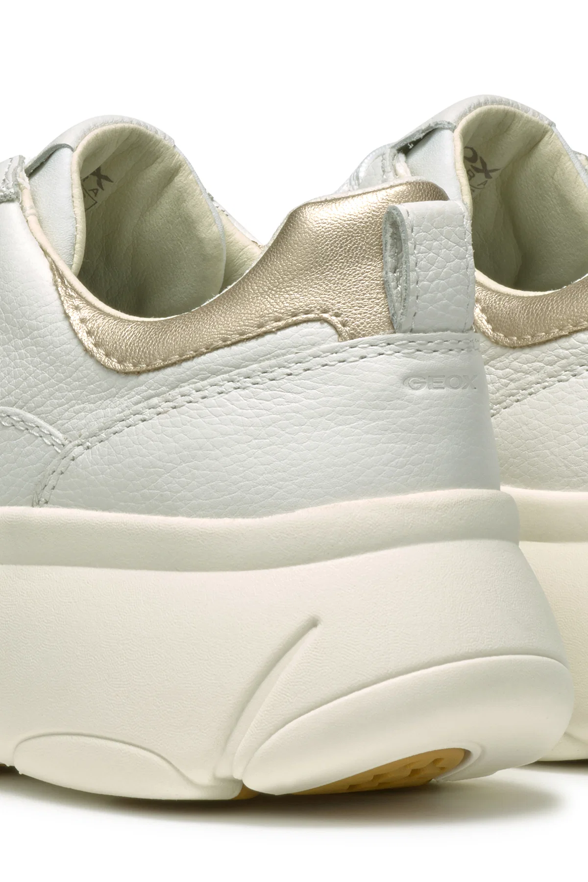 Geox Kadın Beyaz Nebula 2.0 X Kalın Tabanlı Bağcıklı Deri Sneaker - Image 11