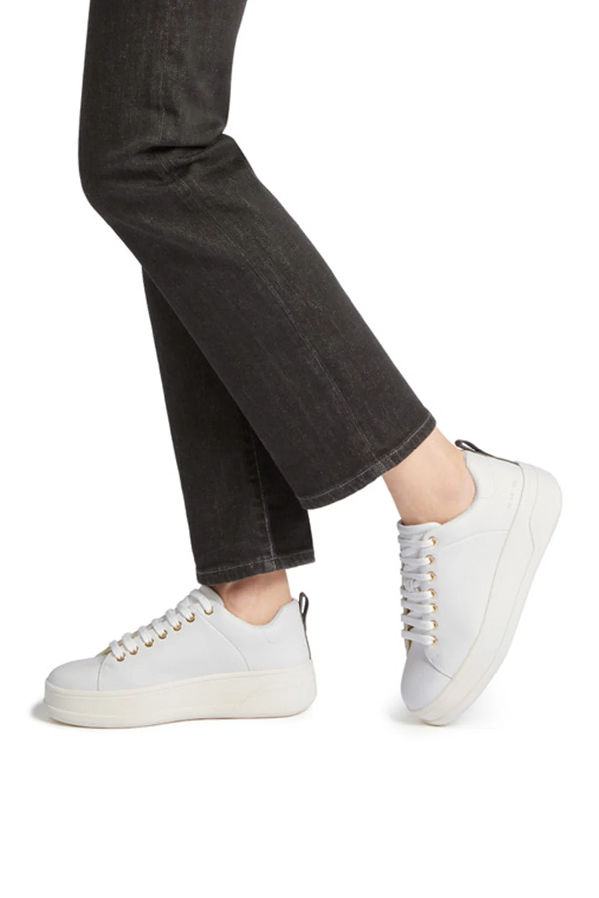 Geox Kadın Beyaz Spherica Ecub-2 Bağcıklı Deri Sneaker - Image 2