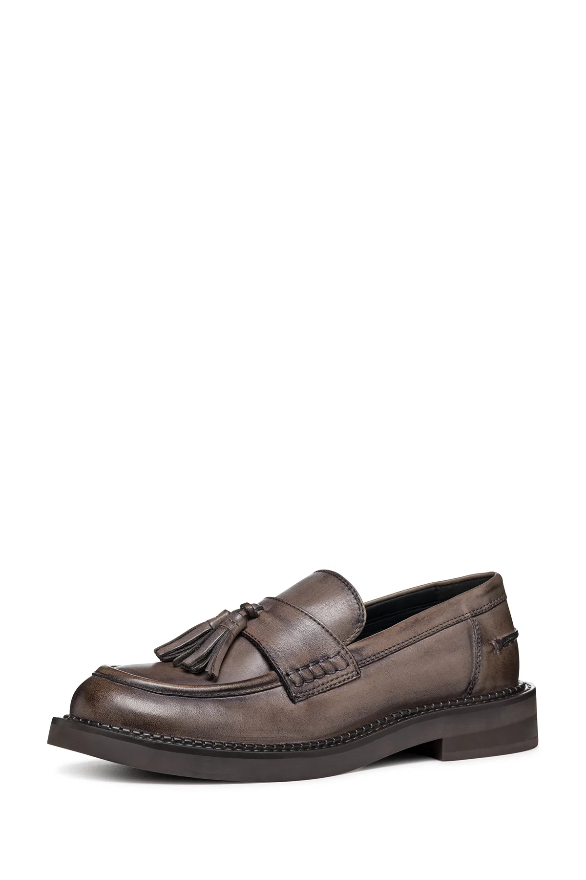 Geox Kadın Kahverengi Serilda Deri Maskülen Loafer - Image 2