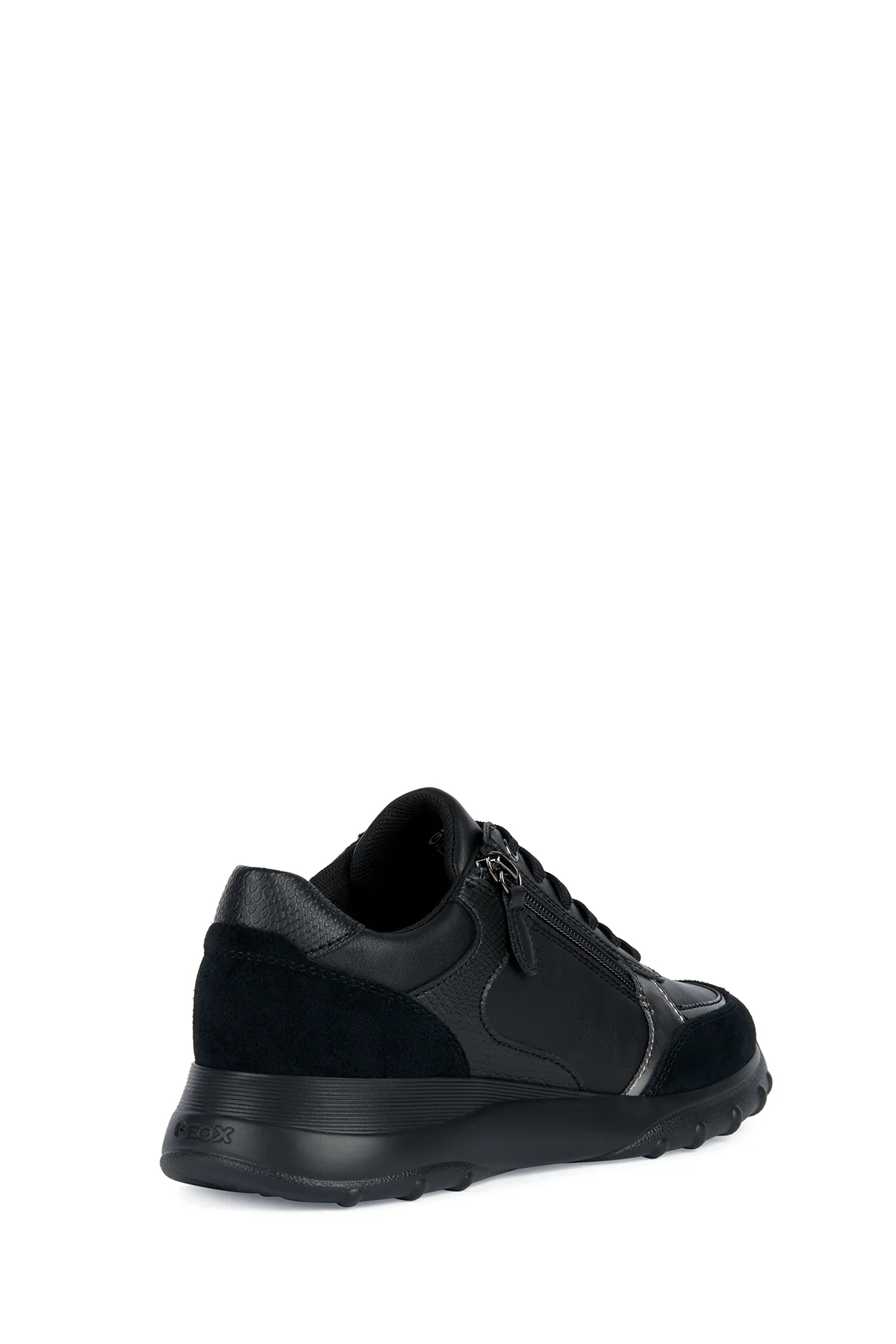 Geox Kadın Siyah Alleniee Süet Detaylı Sneaker - Image 4