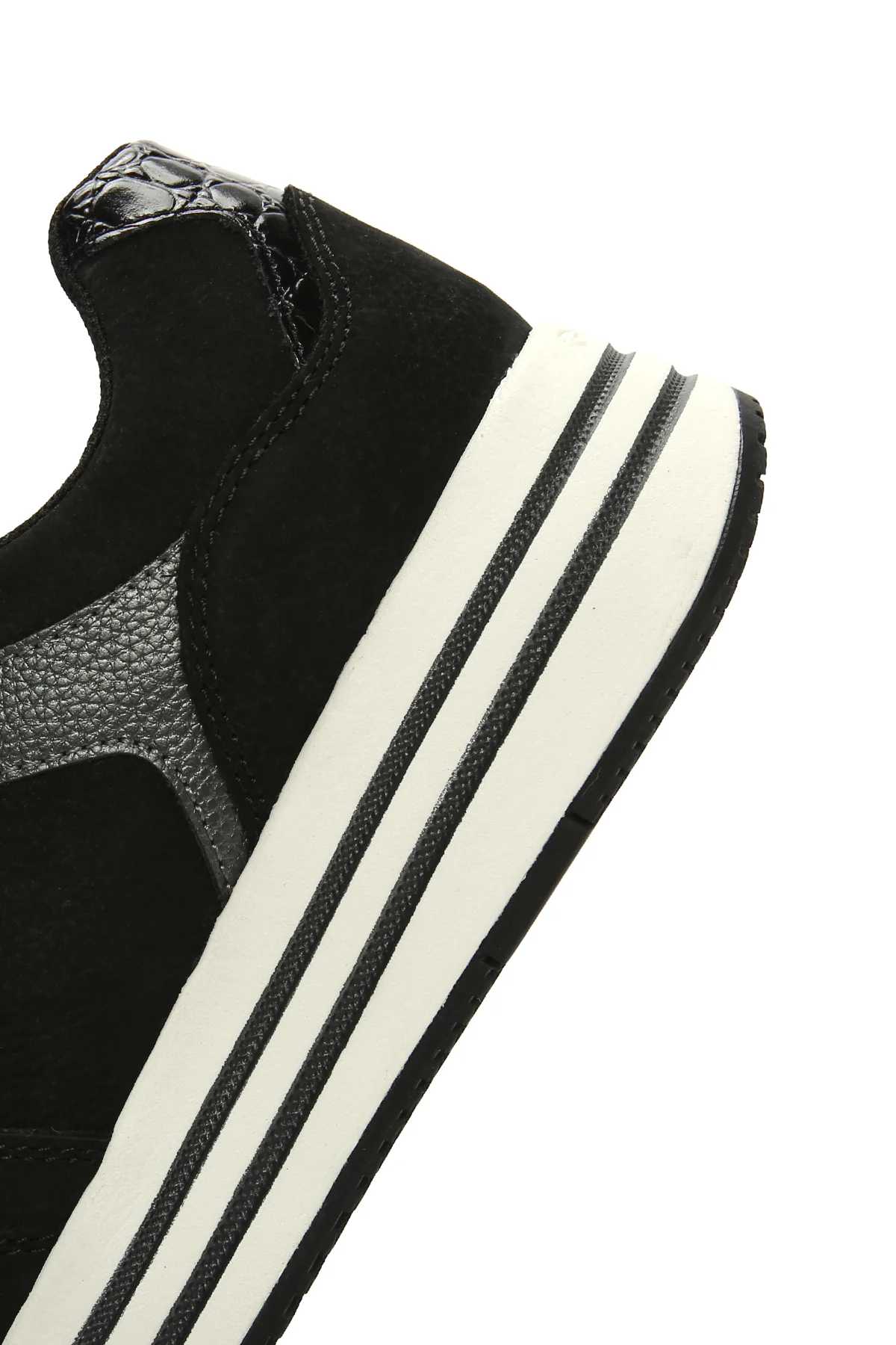 Geox Kadın Siyah Kency Kalın Tabanlı Bağcıklı Deri Sneaker - Image 7