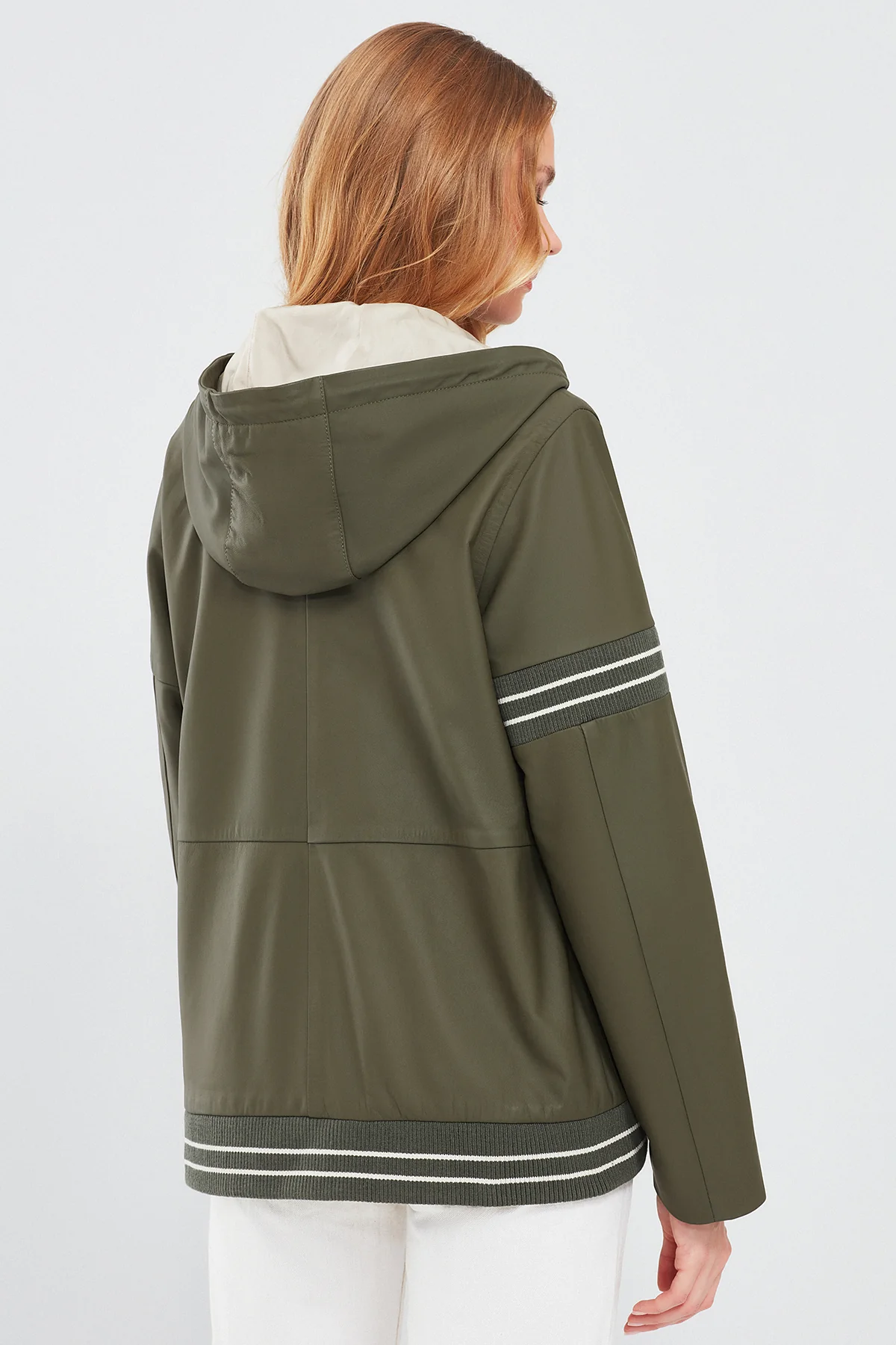 Halley Kadın Haki Kapüşonlu Oversize Deri Mont - Image 5