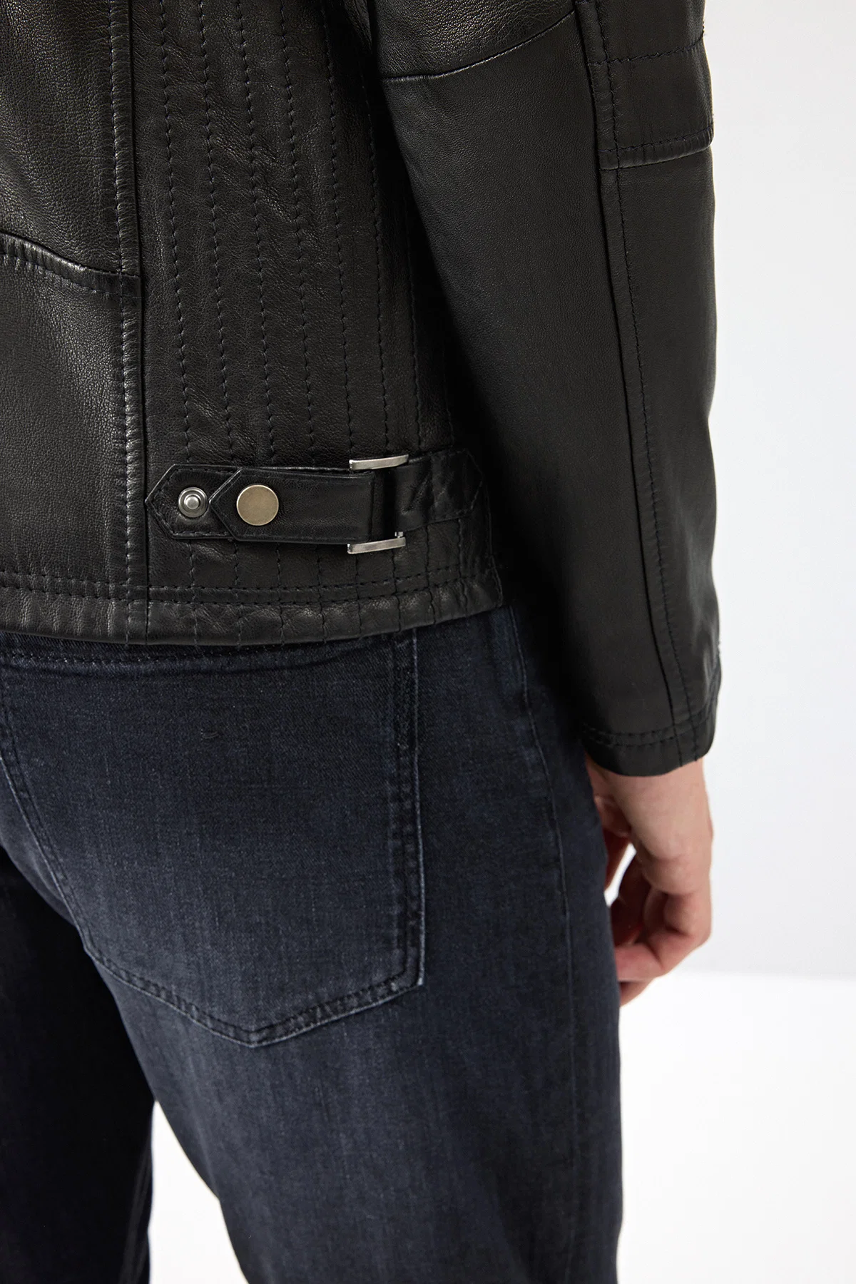 Jefferson Erkek Siyah Hakim Yaka Slim-Fit Deri Ceket - Image 7