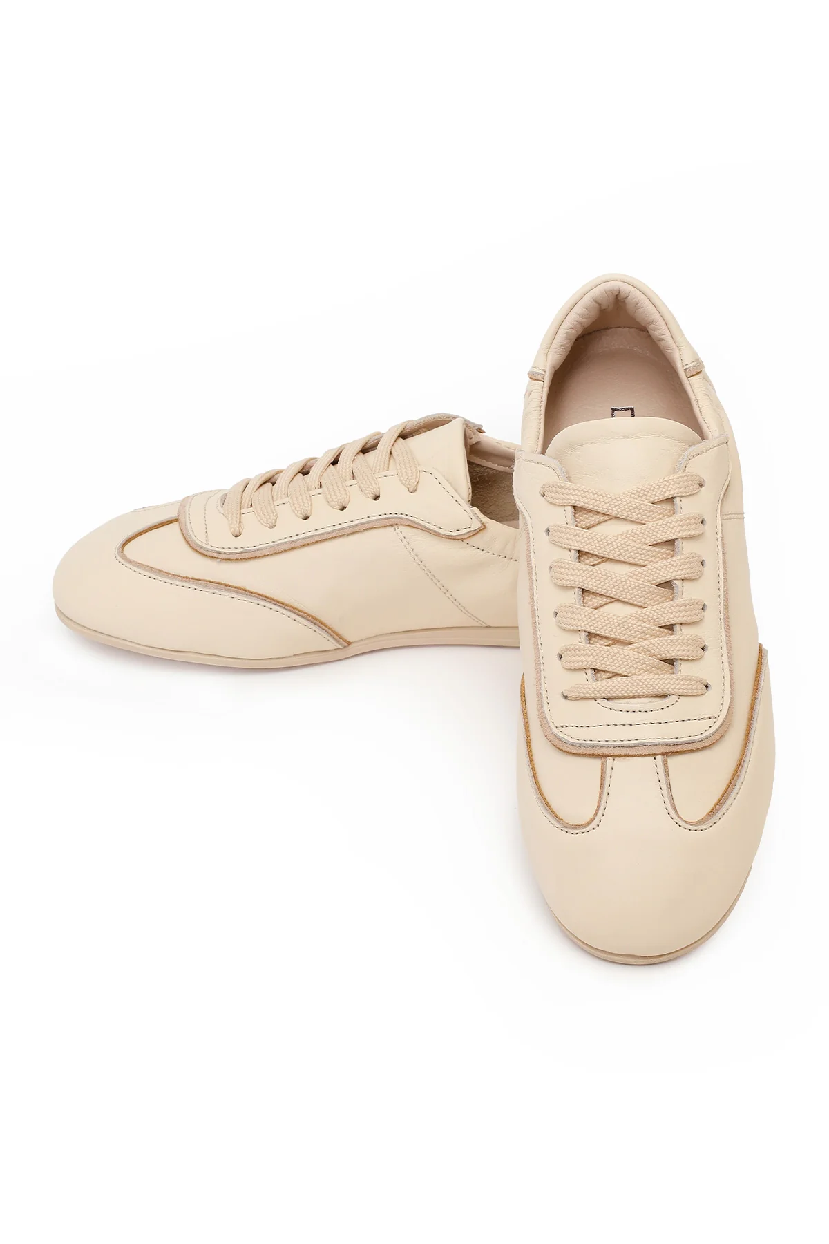 Kadın Bej Bağcıklı Deri Sneaker - Image 10