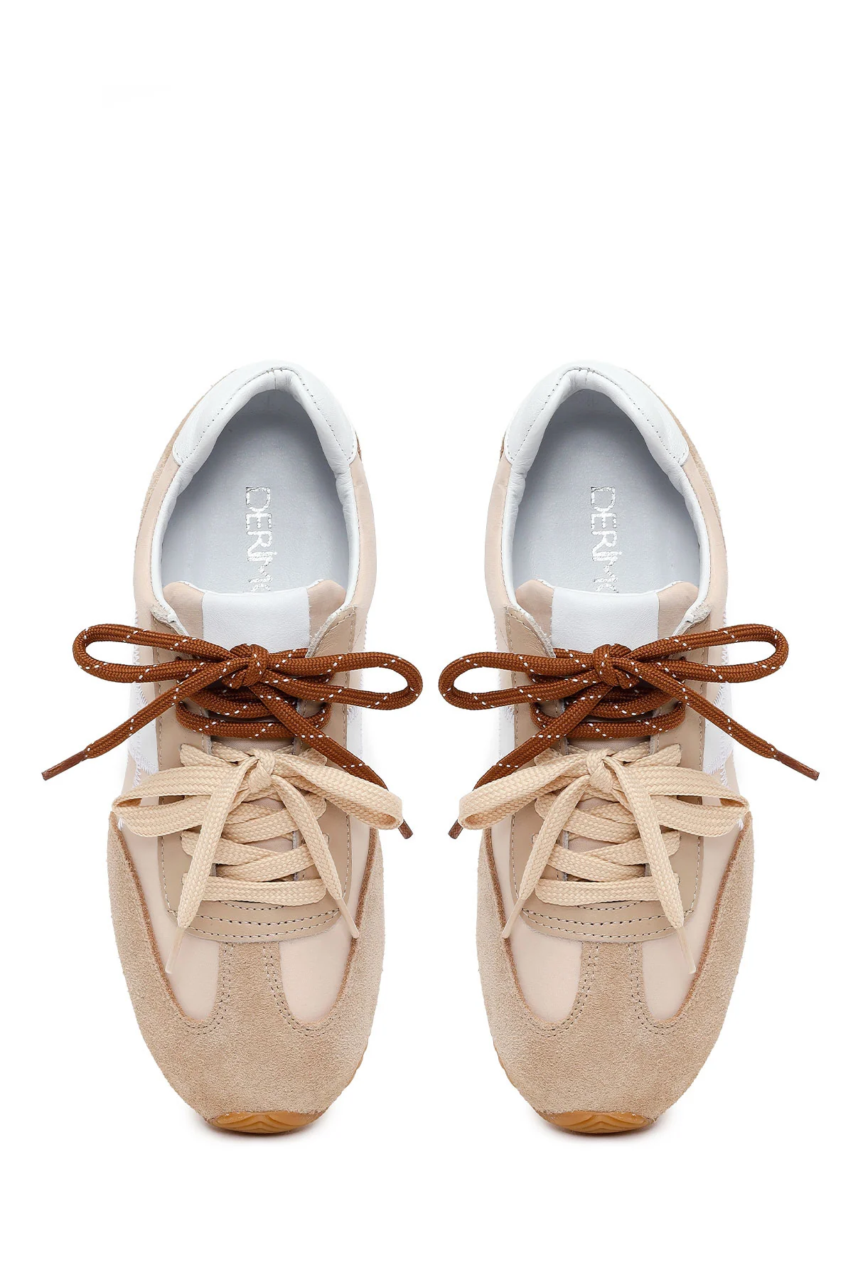 Kadın Bej Bağcıklı Deri Sneaker - Image 4