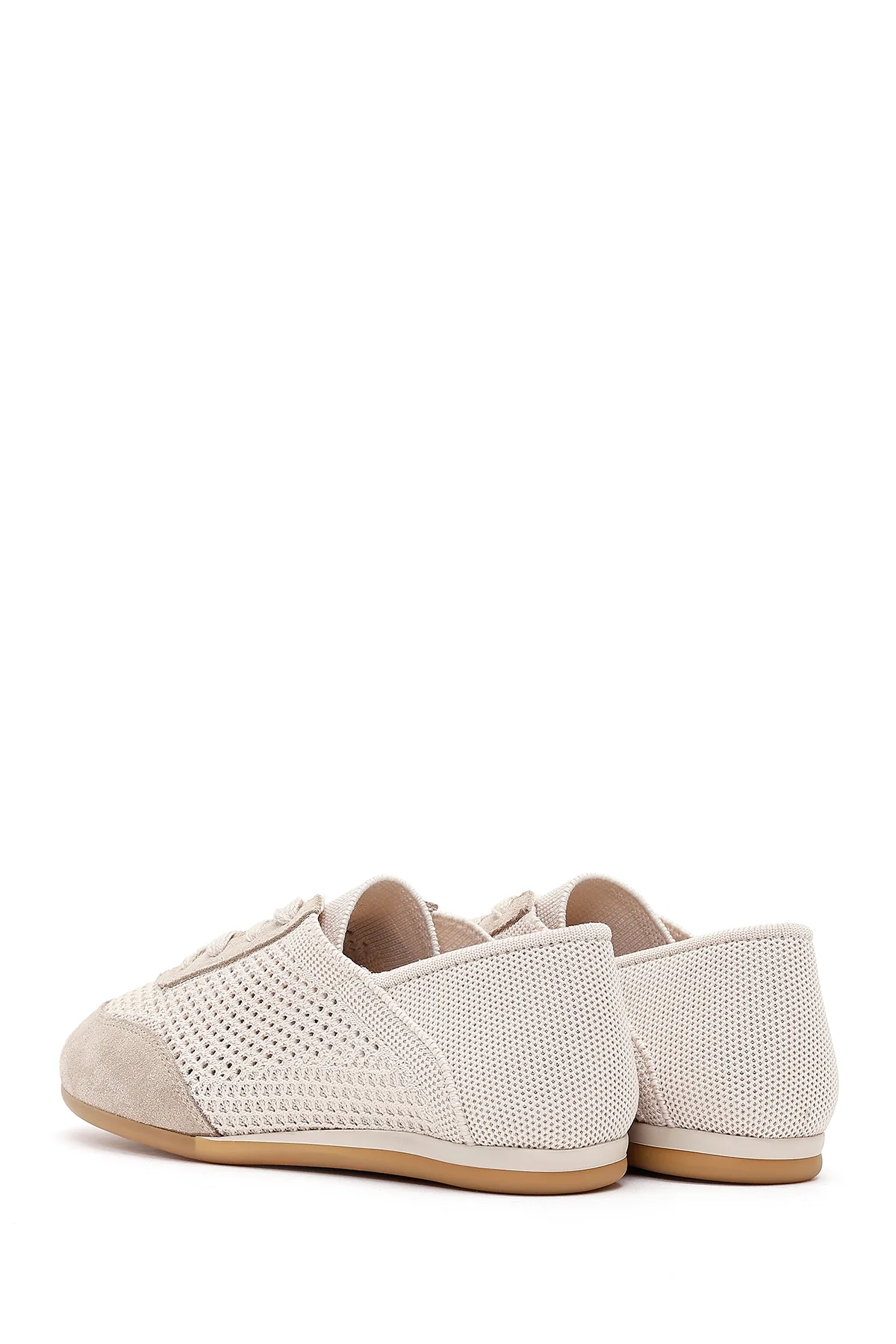 Kadın Bej Bağcıklı Deri Sneaker - Image 7