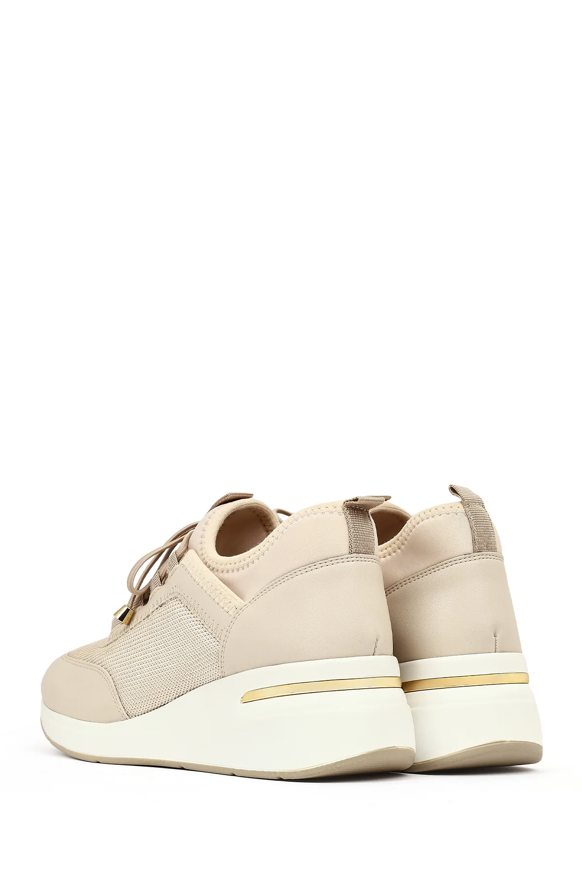 Kadın Bej Bağcıklı Dolgu Topuklu Sneaker - Image 6