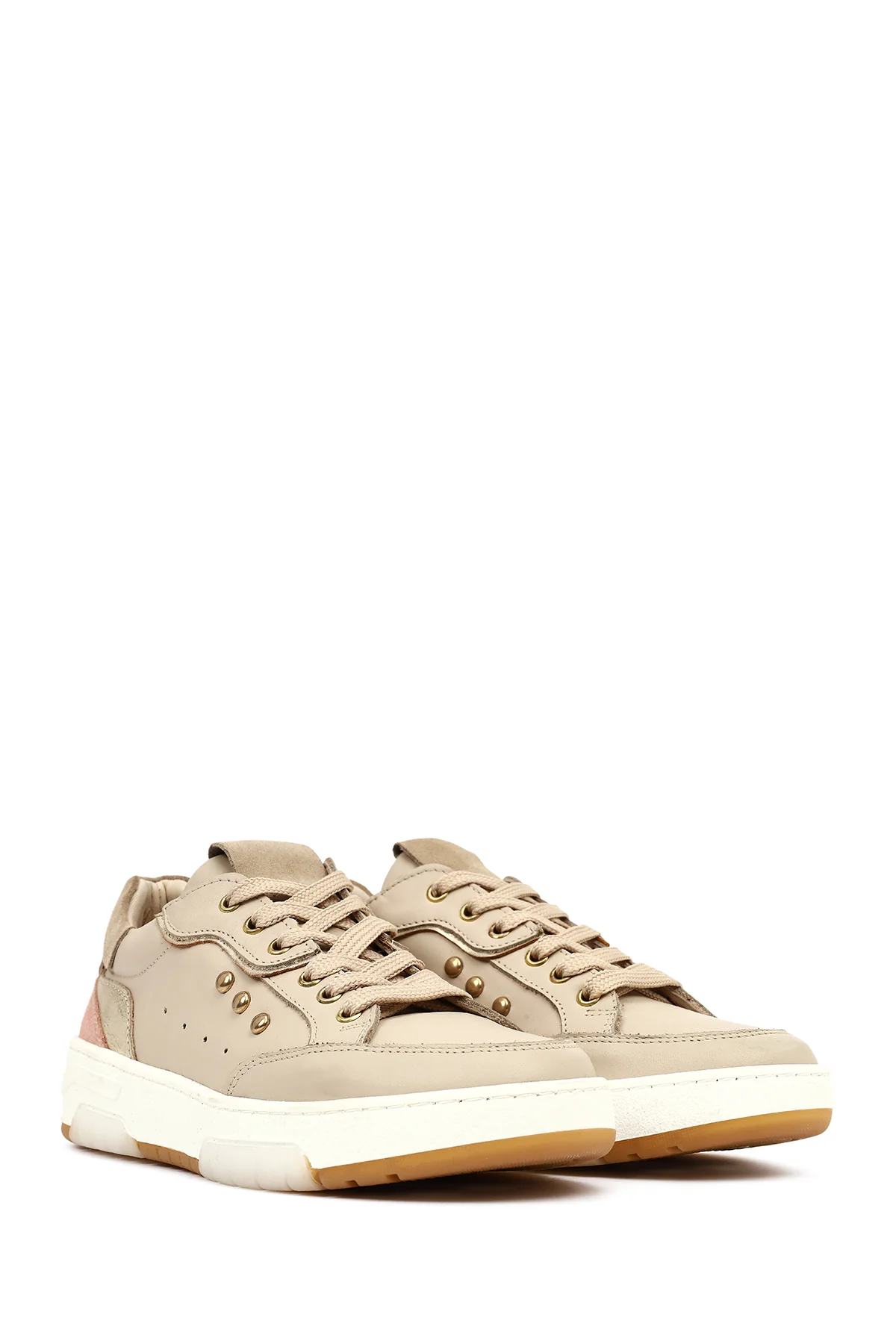 Kadın Bej Bağcıklı Kalın Tabanlı Deri Sneaker - Image 3