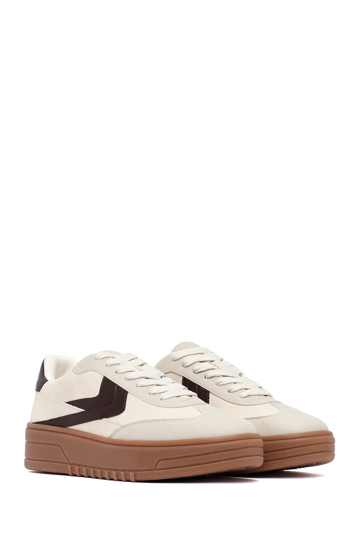 Kadın Bej Bağcıklı Kalın Tabanlı Sneaker - Image 3