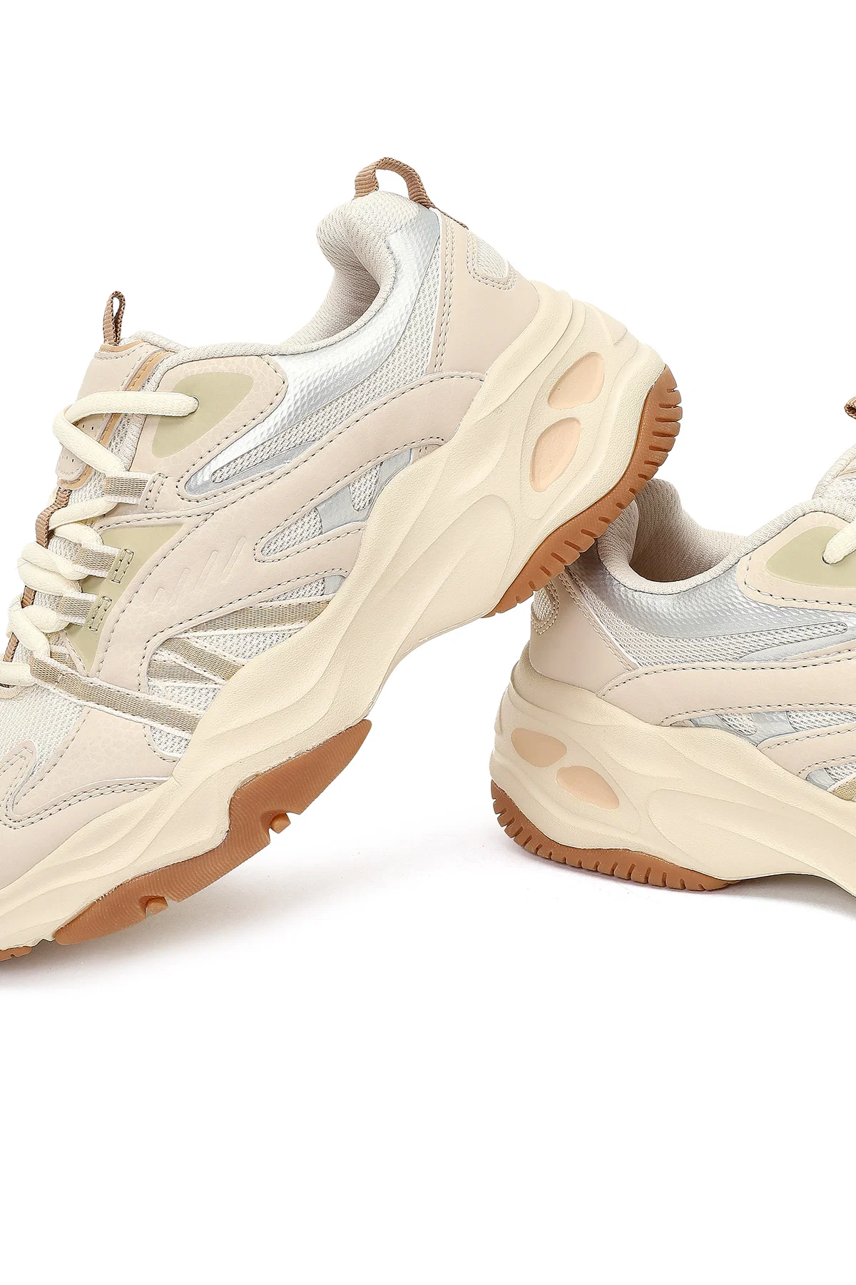 Kadın Bej Bağcıklı Kalın Tabanlı Sneaker - Image 10