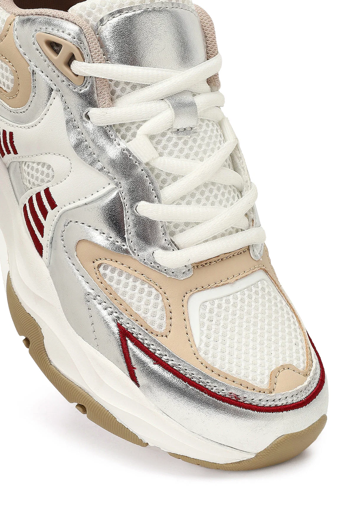 Kadın Bej Bağcıklı Kalın Tabanlı Sneaker - Image 11