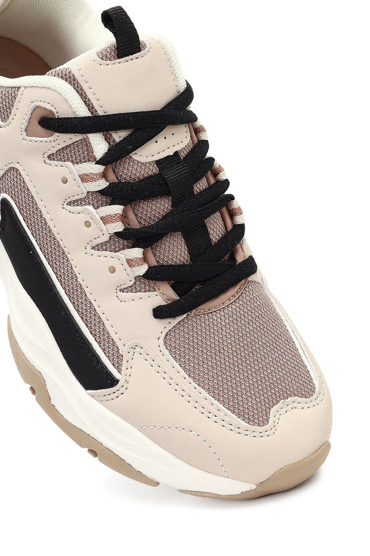 Kadın Bej Bağcıklı Kalın Tabanlı Sneaker - Image 9