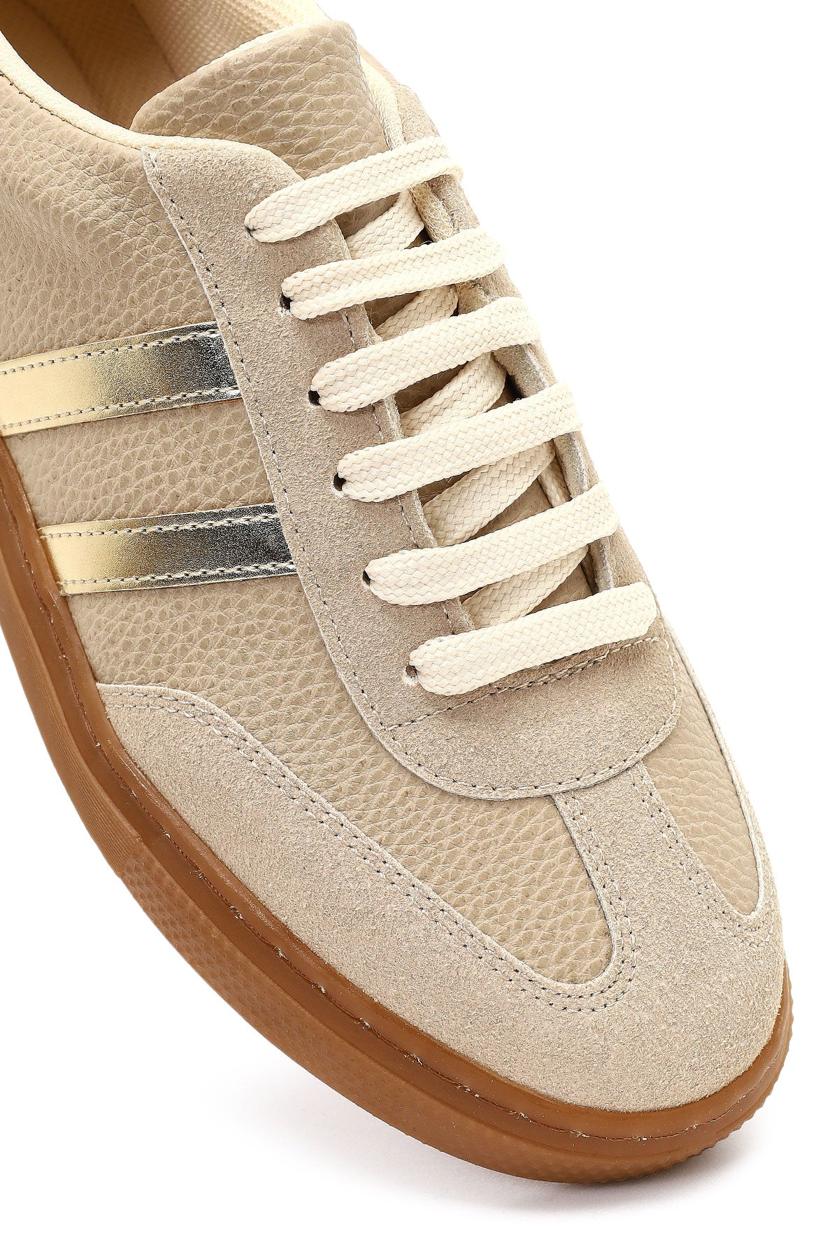 Kadın Bej Bağcıklı Kalın Tabanlı Sneaker - Image 9