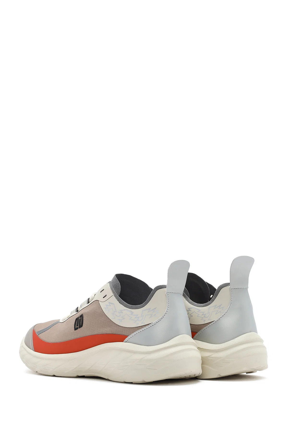 Kadın Bej Bağcıklı Kalın Tabanlı Sneaker - Image 5