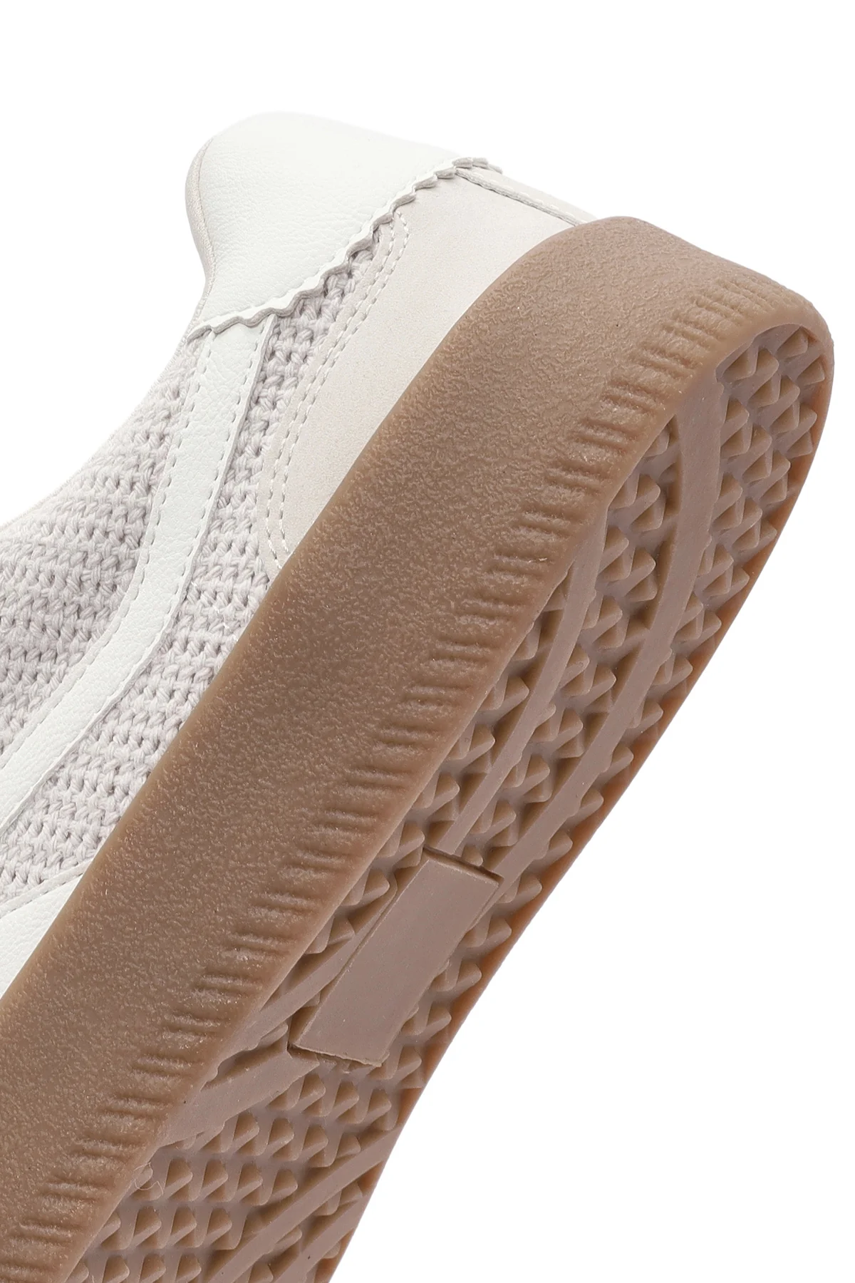 Kadın Bej Bağcıklı Kalın Tabanlı Sneaker - Image 9