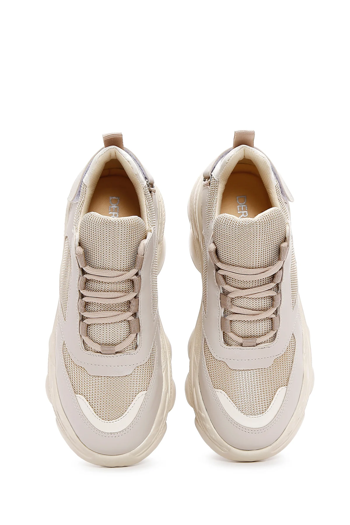 Kadın Bej Bağcıklı Kalın Tabanlı Sneaker - Image 4