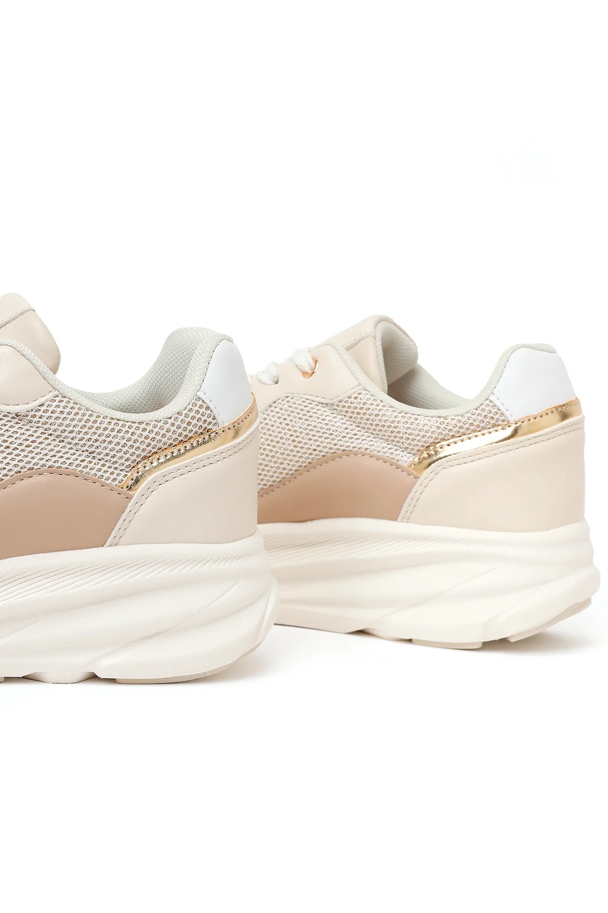 Kadın Bej Bağcıklı Kalın Tabanlı Sneaker - Image 10