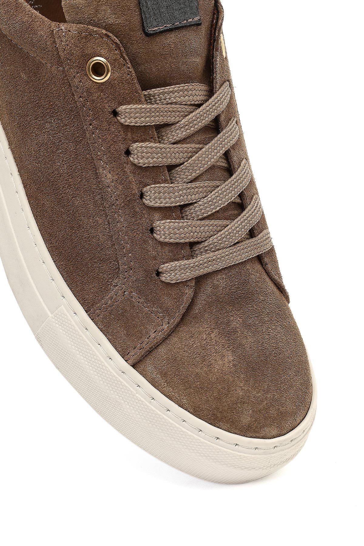 Kadın Bej Bağcıklı Kalın Tabanlı Süet Deri Sneaker - Image 9