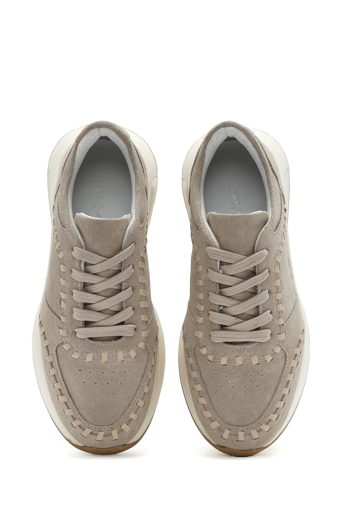 Kadın Bej Bağcıklı Kalın Tabanlı Süet Deri Sneaker - Image 7