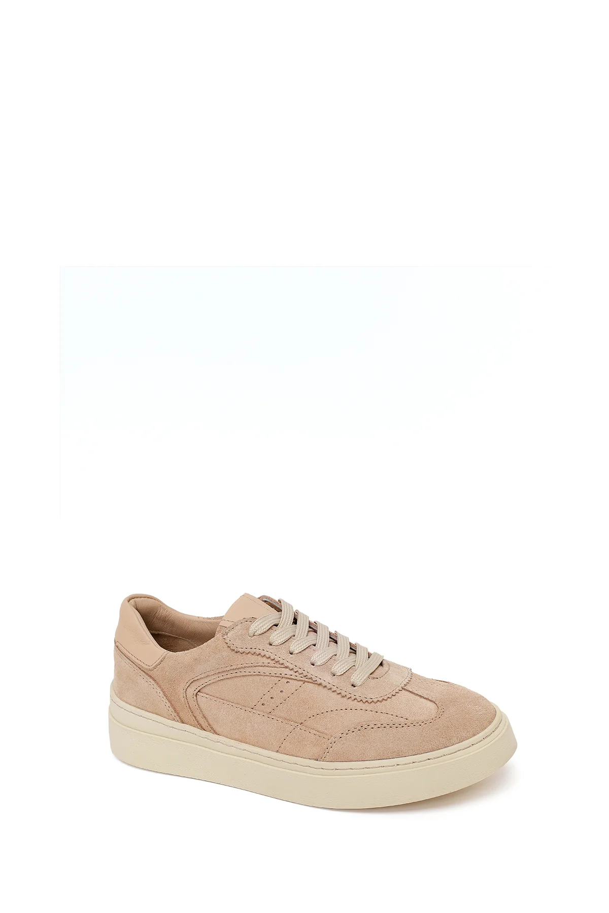 Kadın Bej Bağcıklı Kalın Tabanlı Süet Deri Sneaker - Image 7