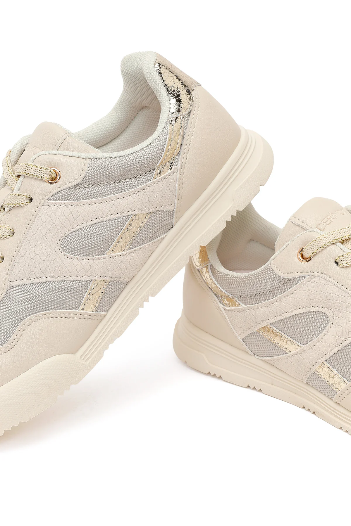 Kadın Bej Bağcıklı Sneaker - Image 10