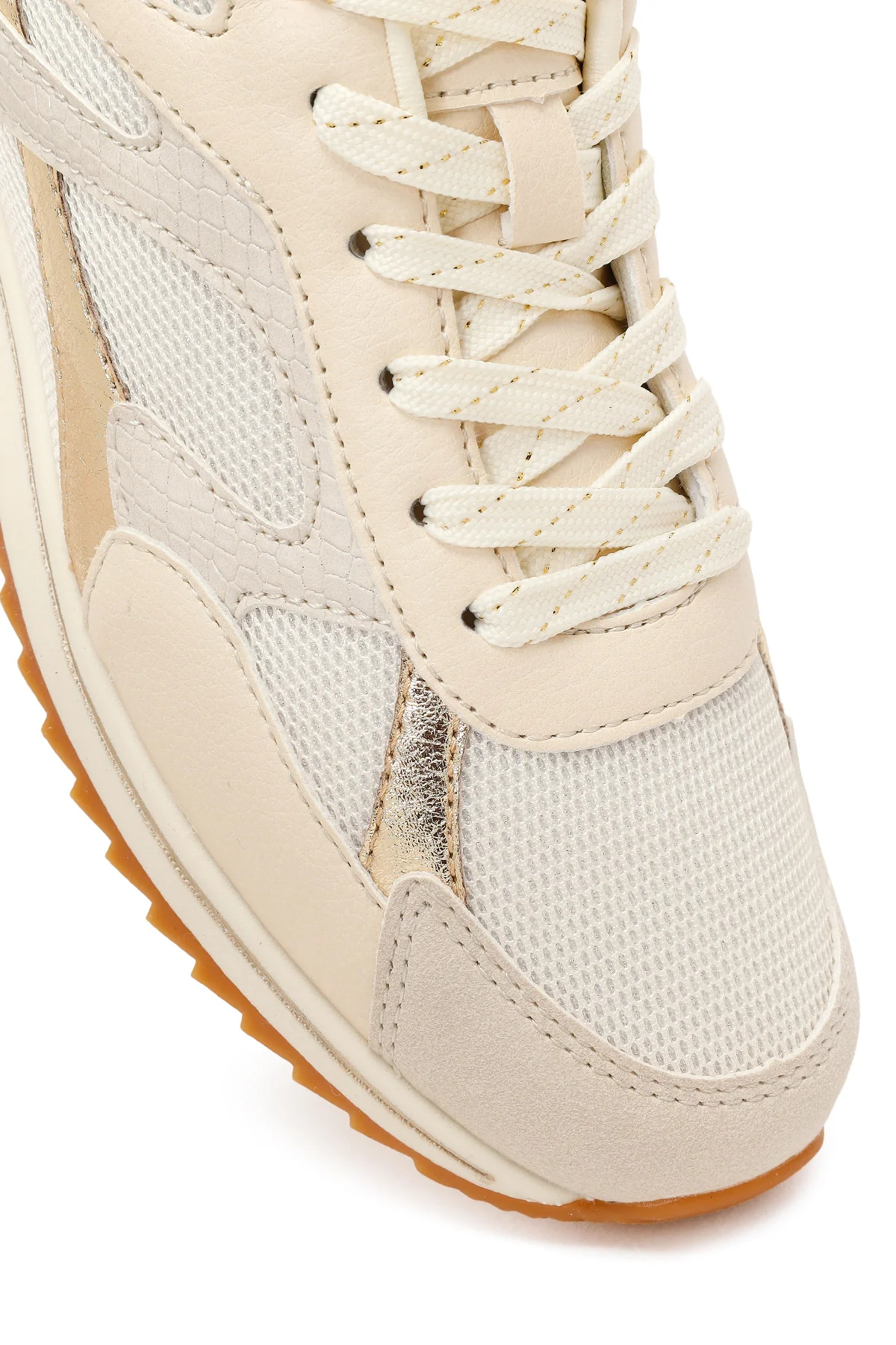 Kadın Bej Bağcıklı Sneaker - Image 9