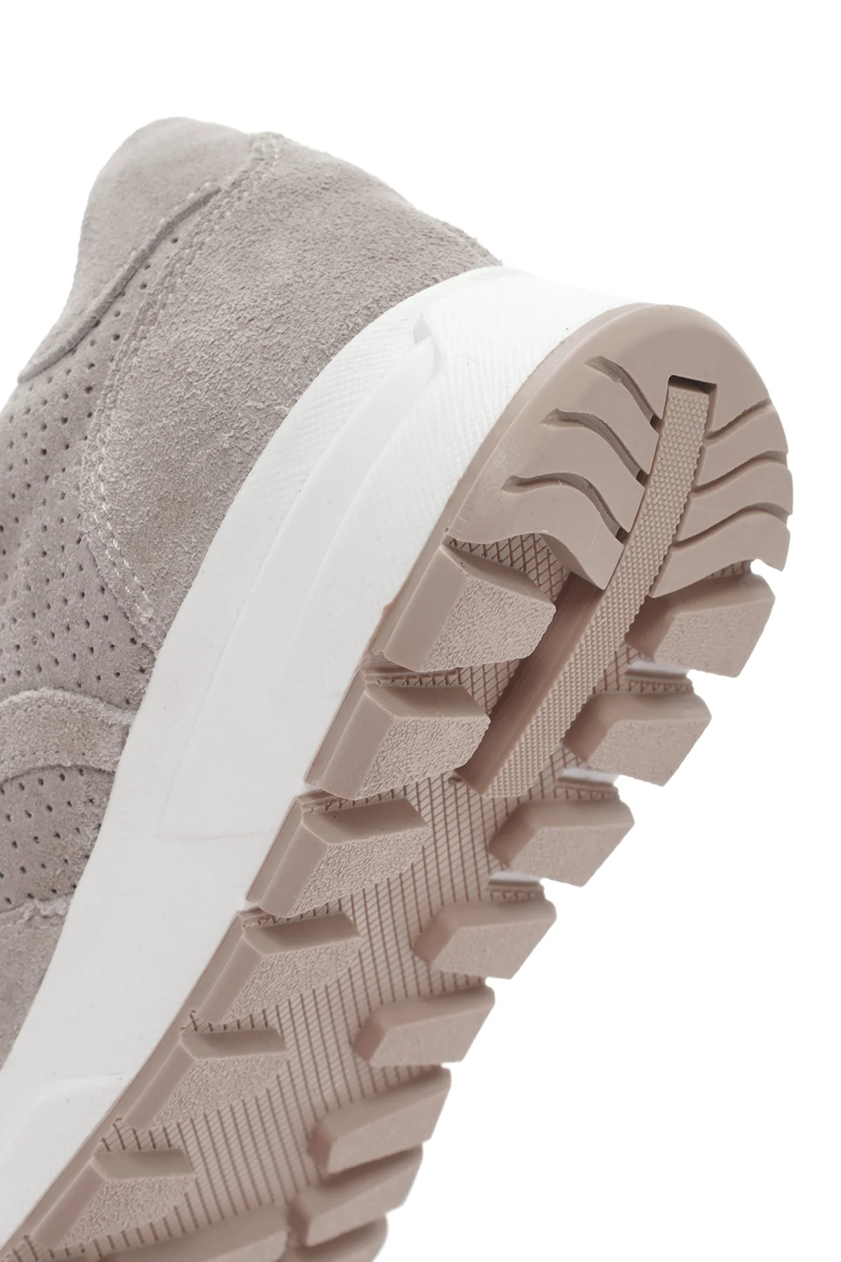 Kadın Bej Bağcıklı Süet Deri Sneaker - Image 8